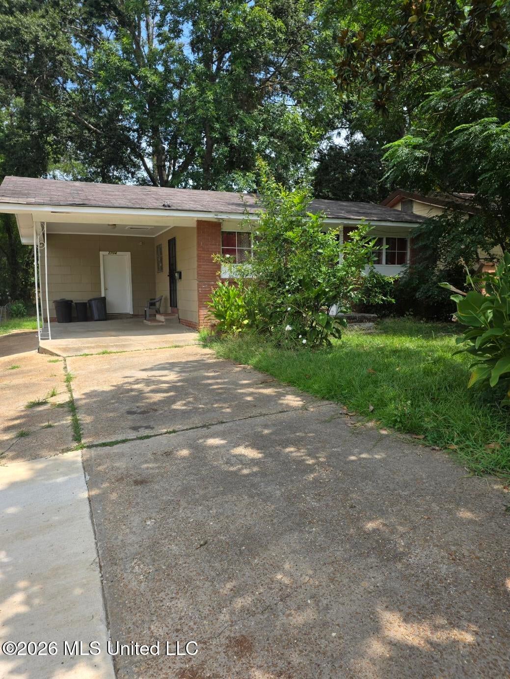 2704 Newport Street — photo