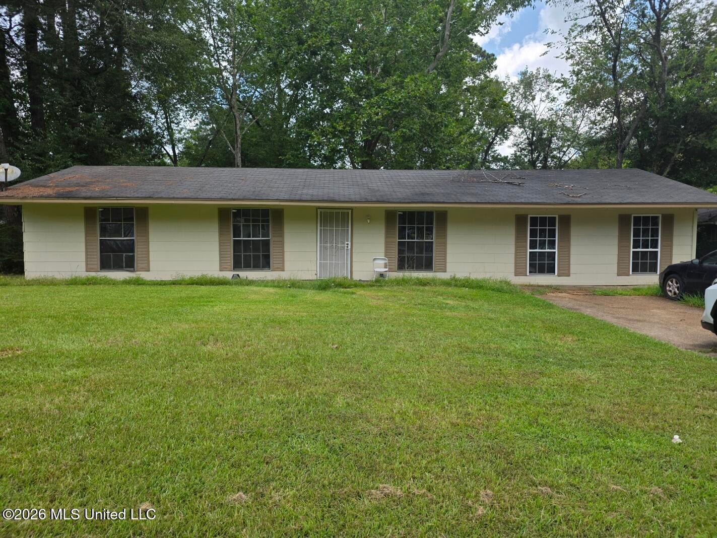 3134 Woodville Circle — photo