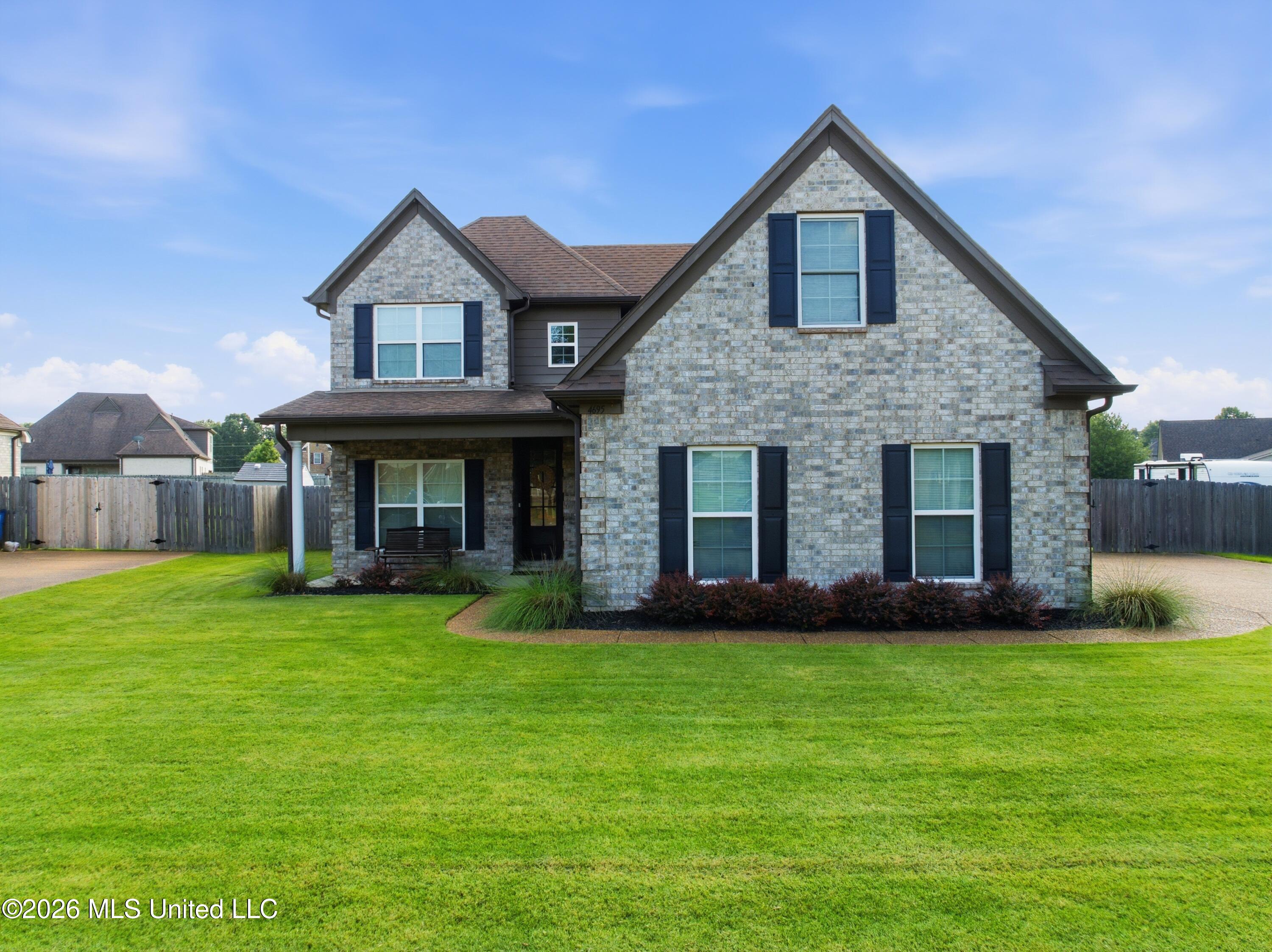 4695 W Dublin — photo