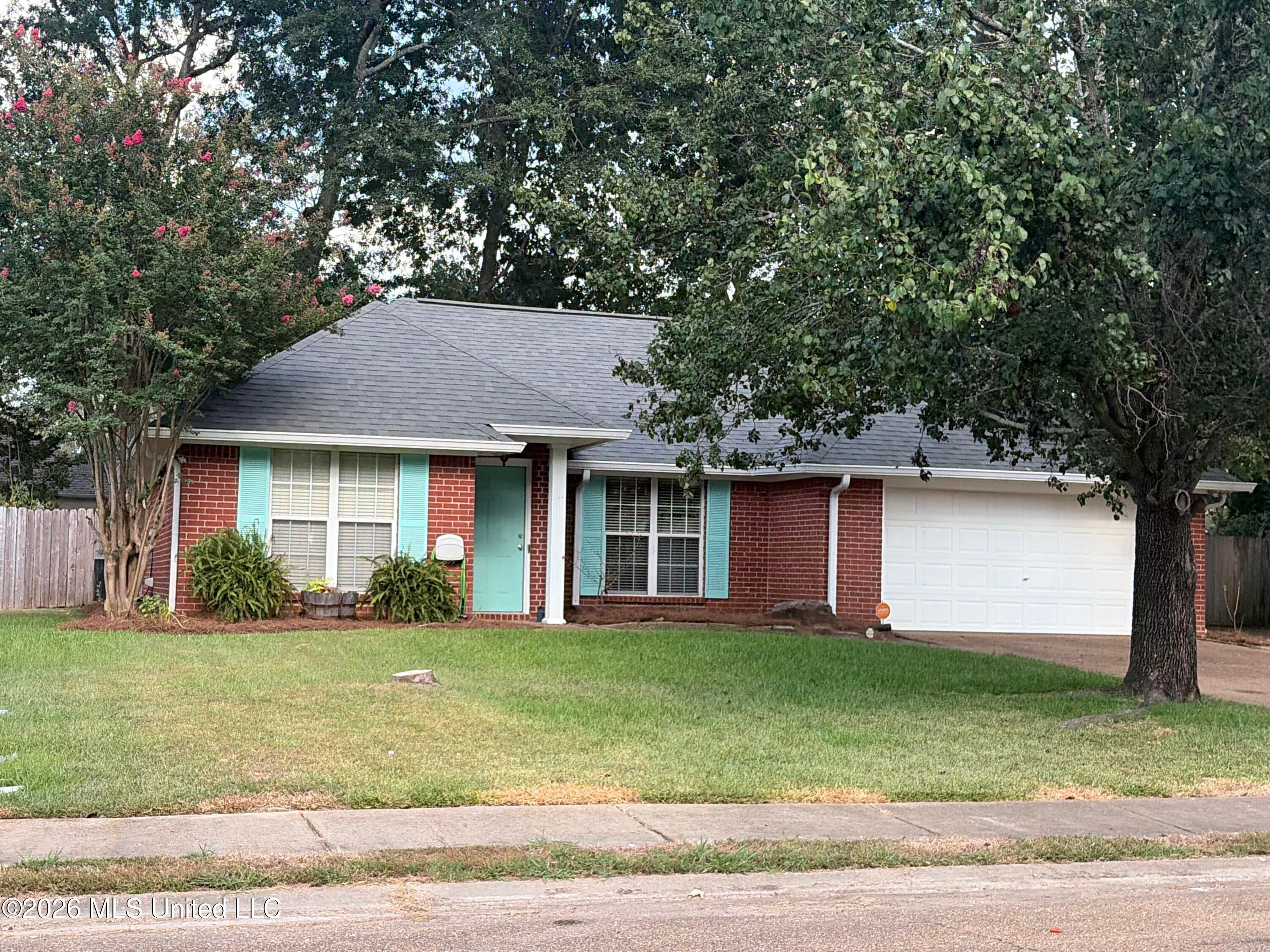 212 Cherrybark Lane — photo