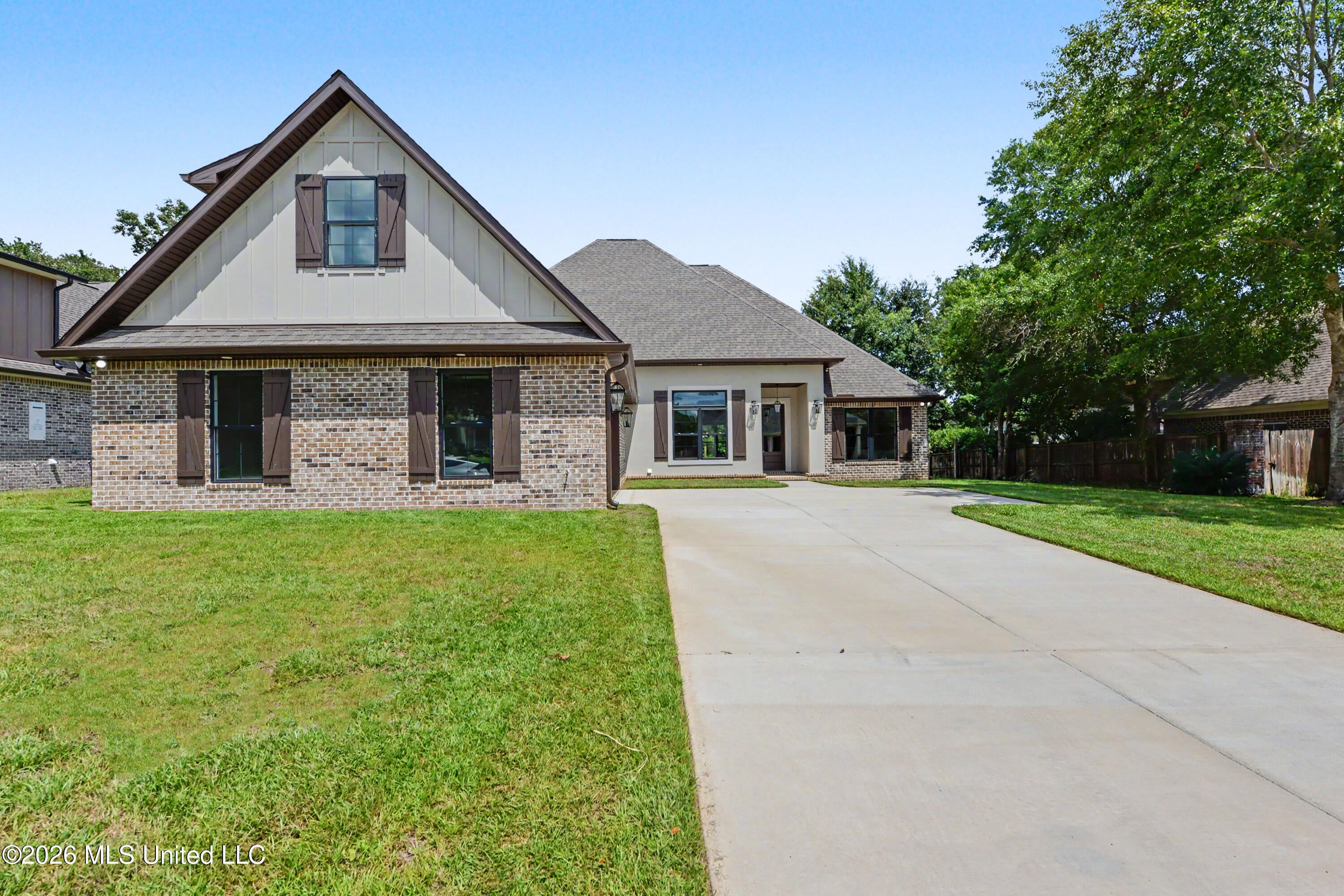 138 Destiny Oaks Drive — photo