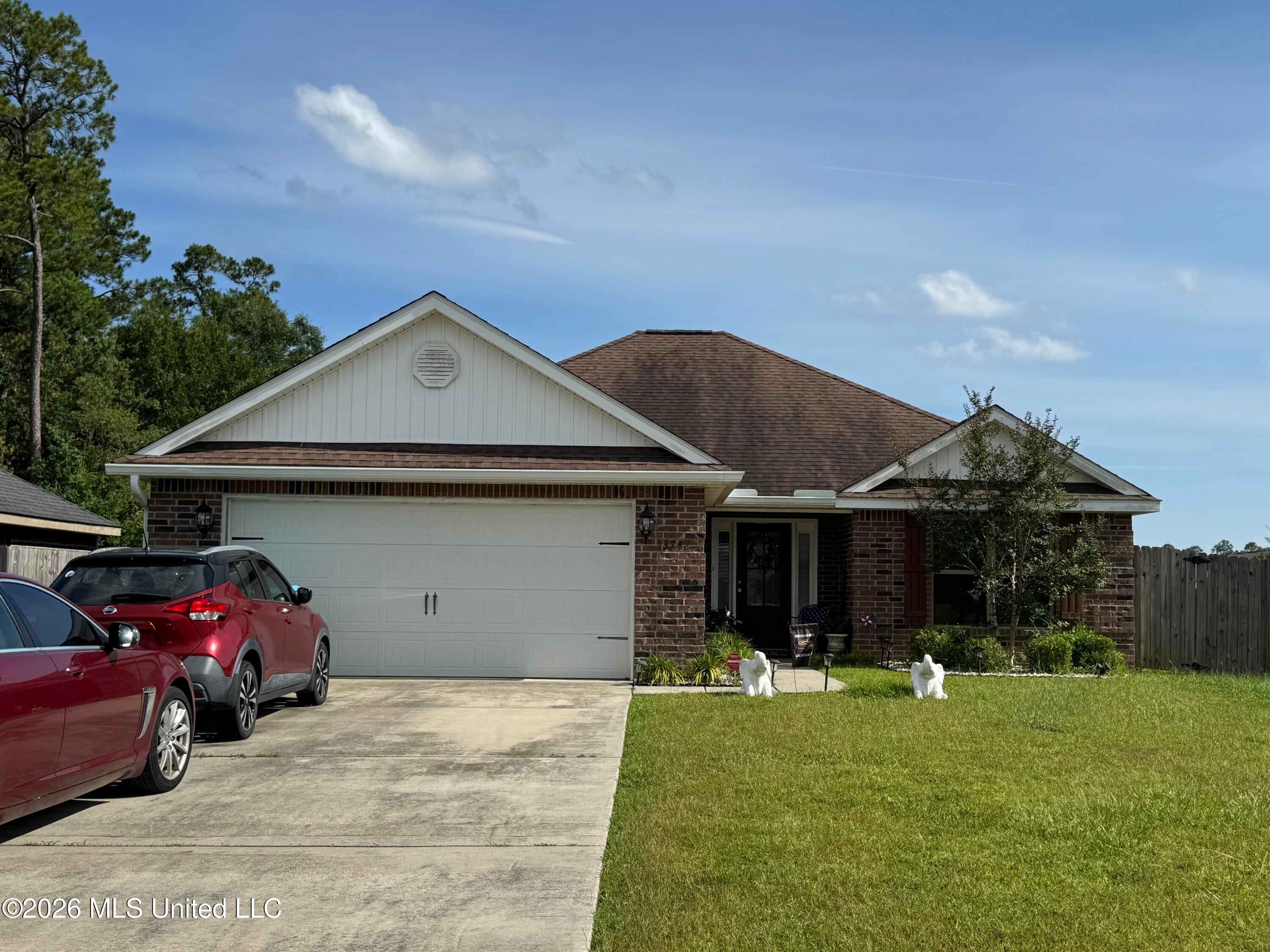 13742 Lawton Lane — photo