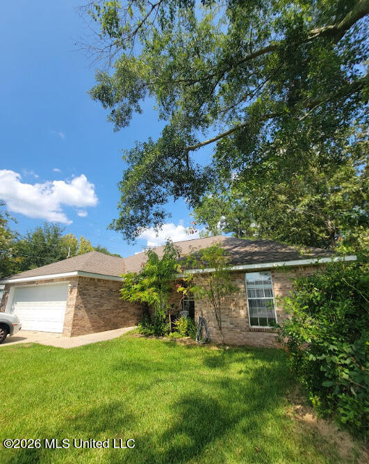 710 S Hill Court — photo