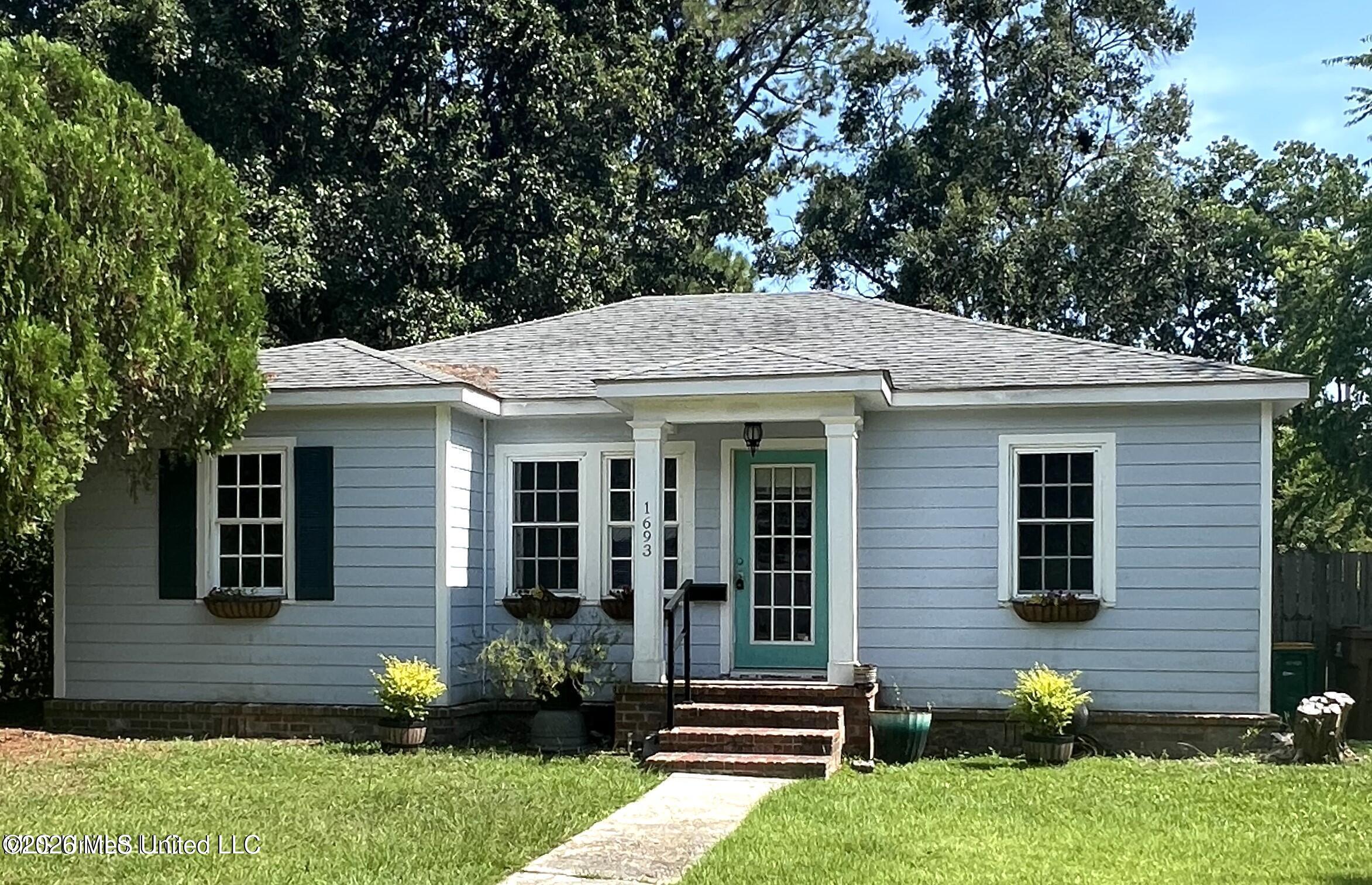 1693 Vine Street — photo