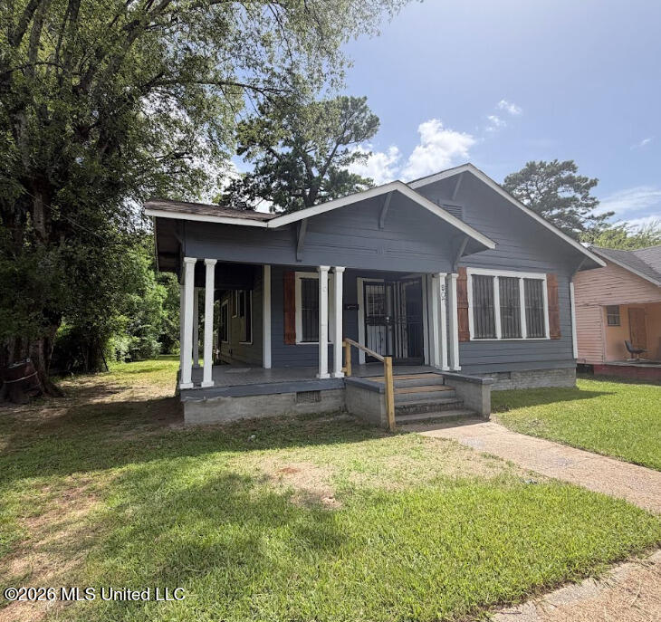 807 Evergreen Avenue — photo