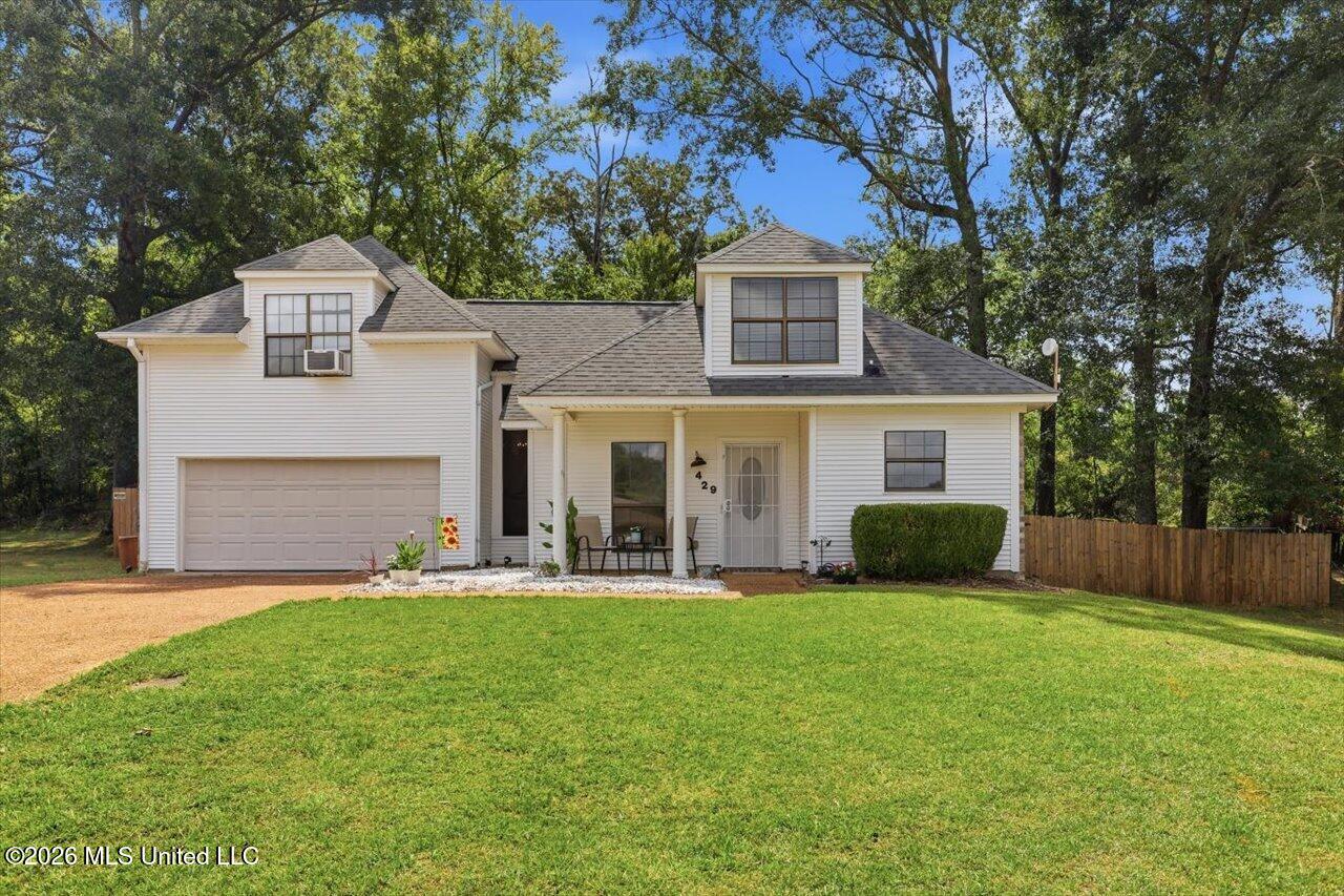 429 Vining Court — photo