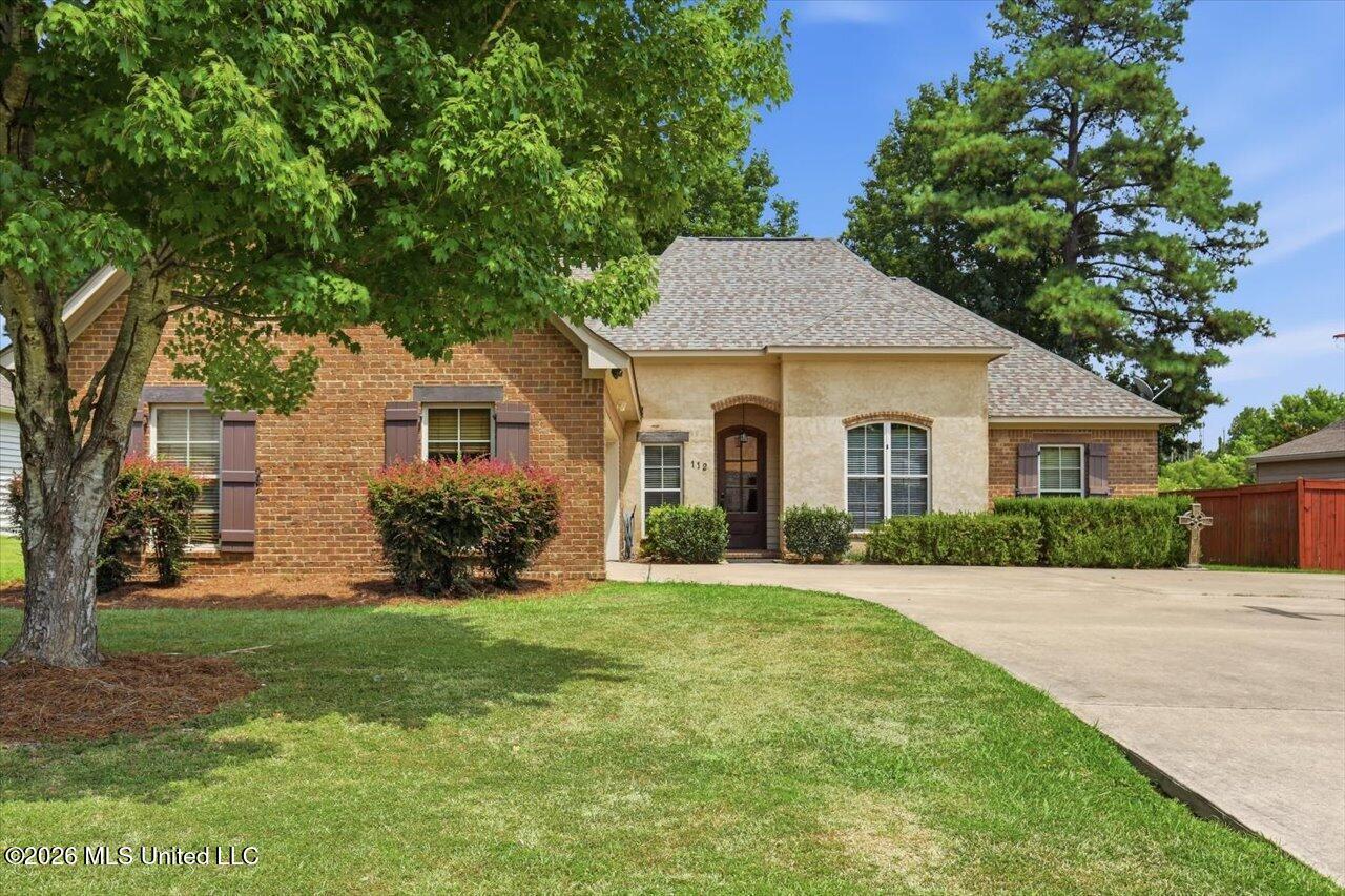 112 Talons Trail — photo