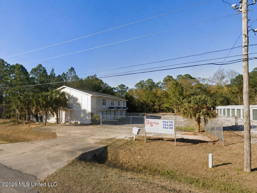 10090 Highway 603 — photo