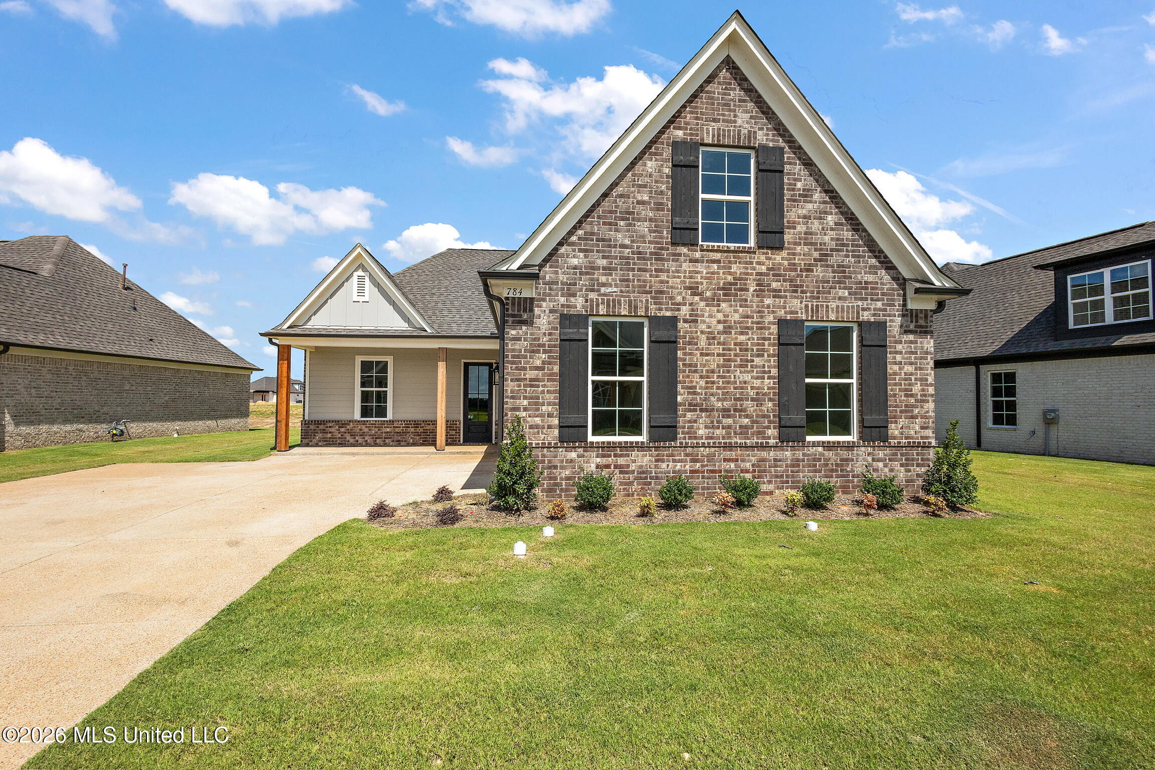 907 Coahoma Court — photo