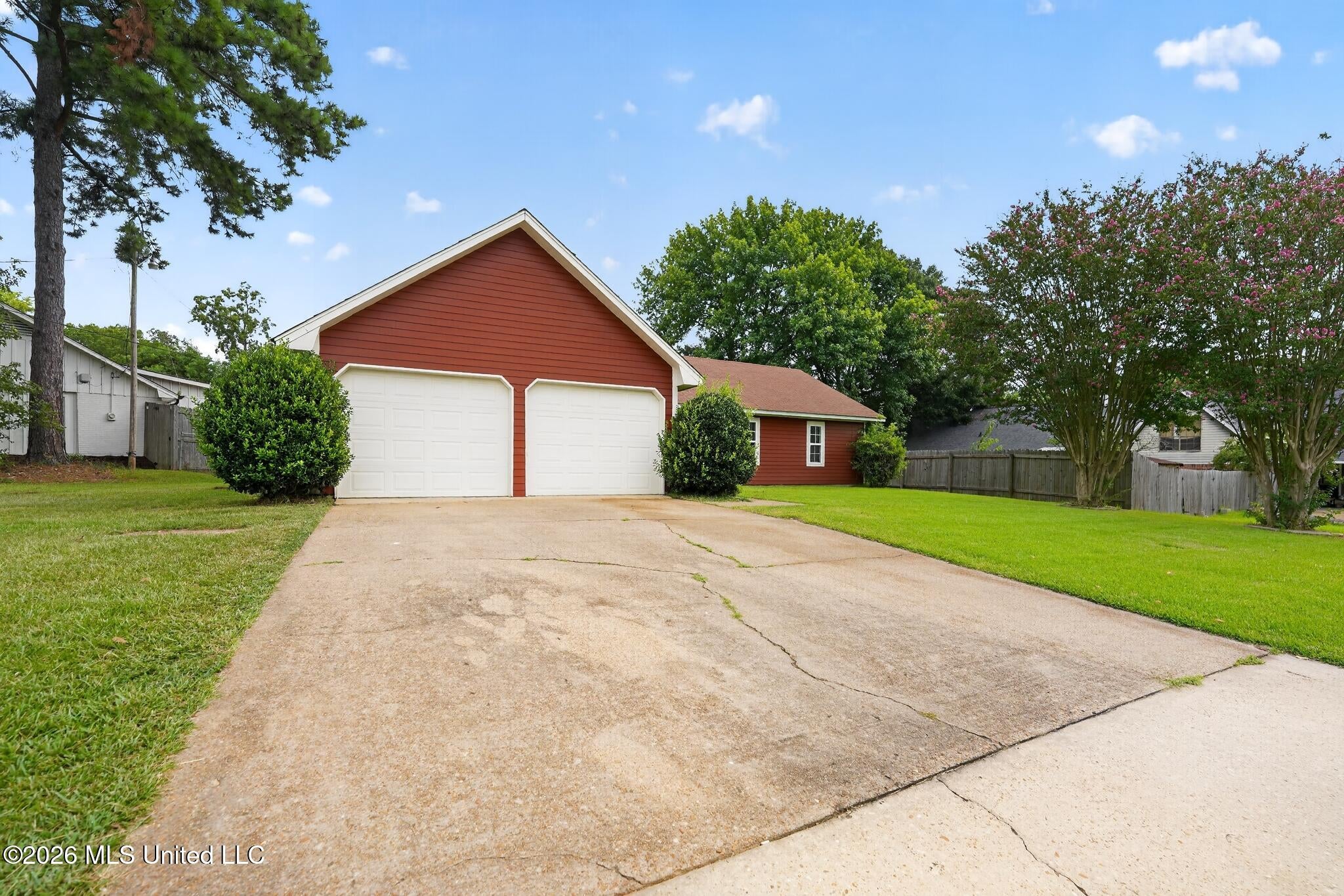 334 E Timber Ridge Court — photo