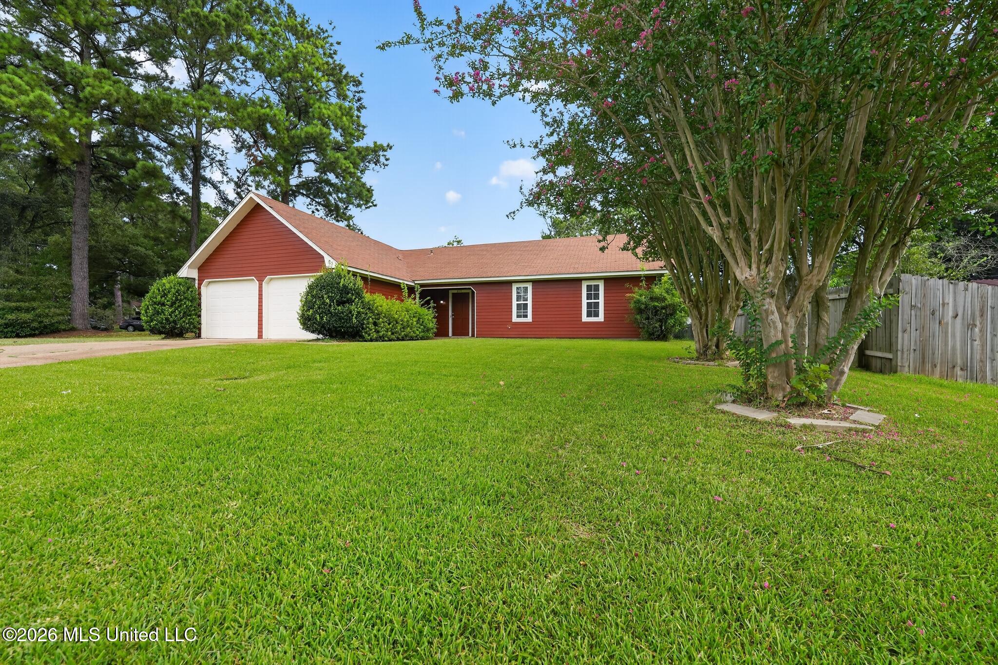 334 E Timber Ridge Court, Ridgeland, MS 39157 — photo 2