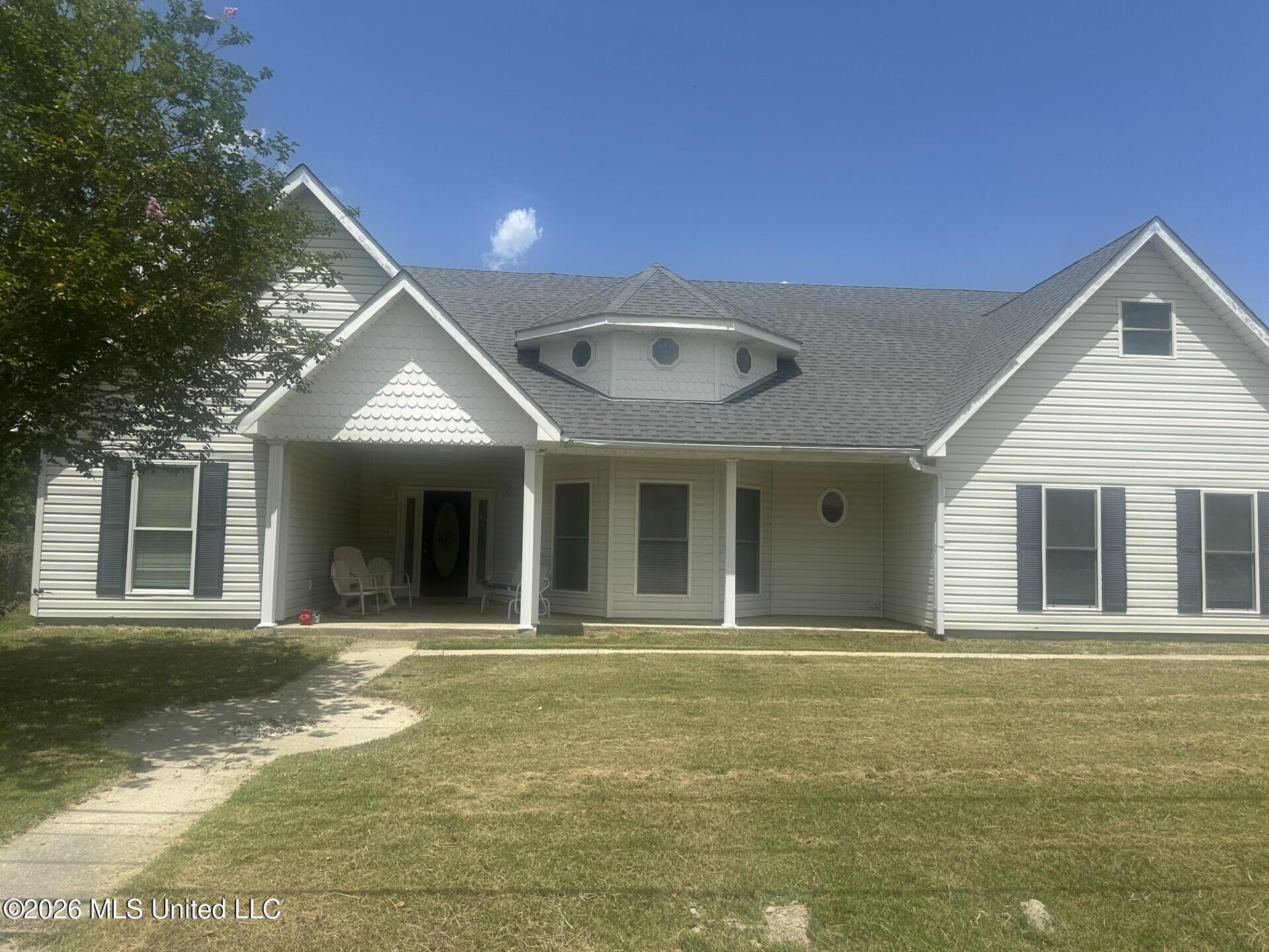 426 Merritt Street — photo