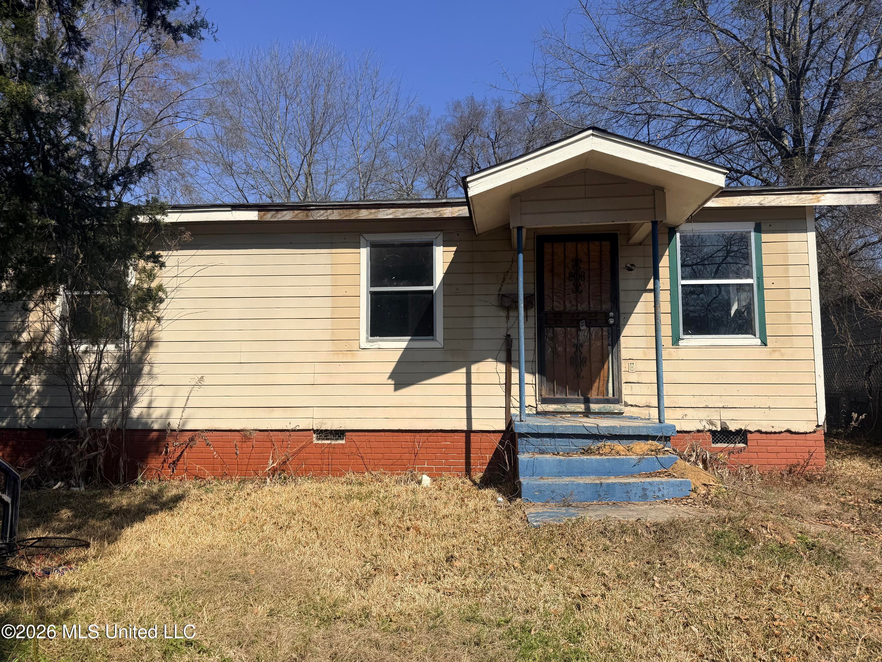 1346 Fernwood Drive — photo
