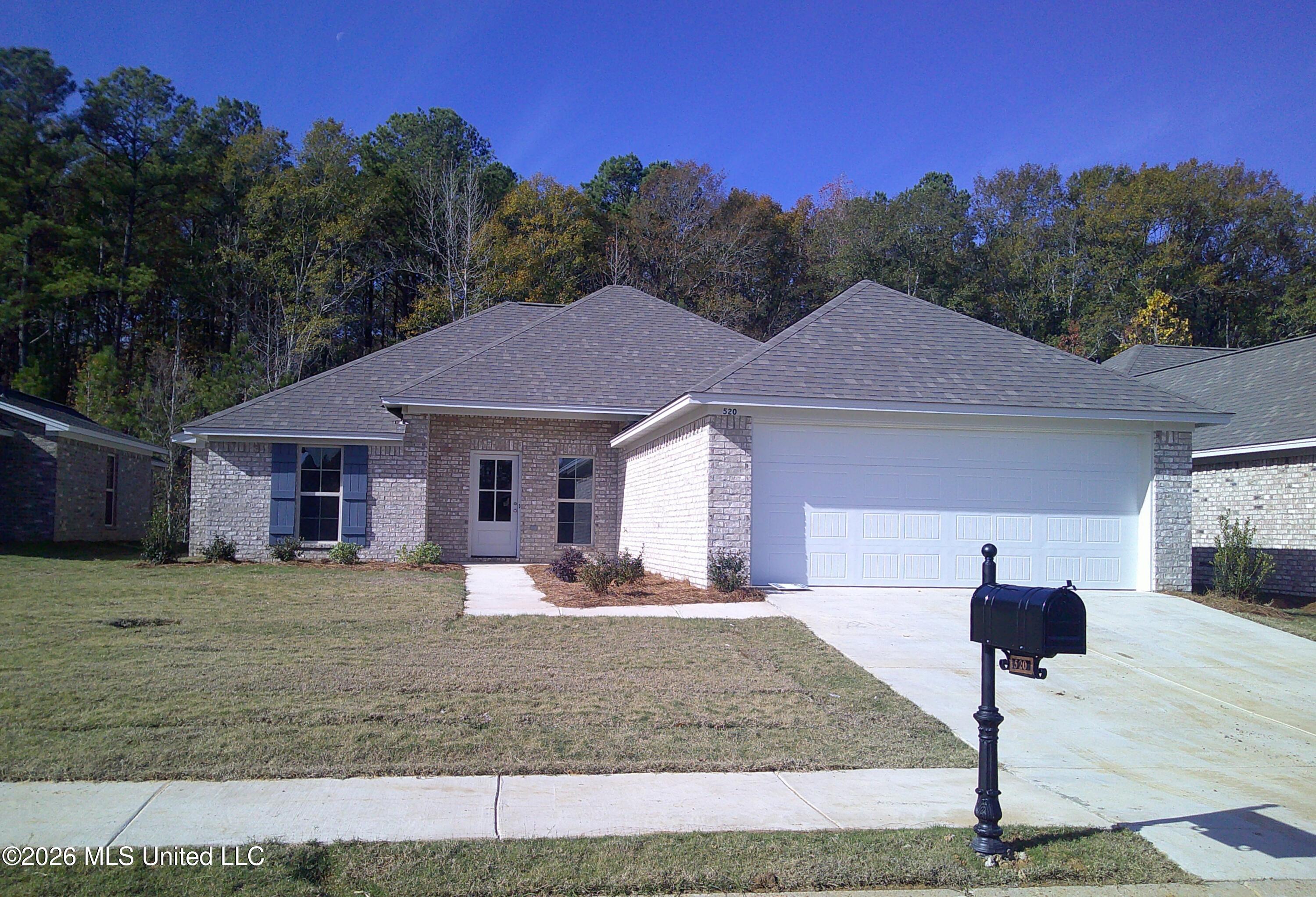 520 Stone Brook Place — photo
