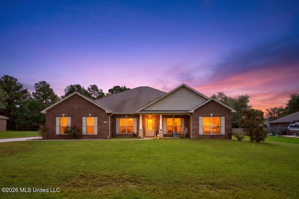 12112 Poplar Drive — photo