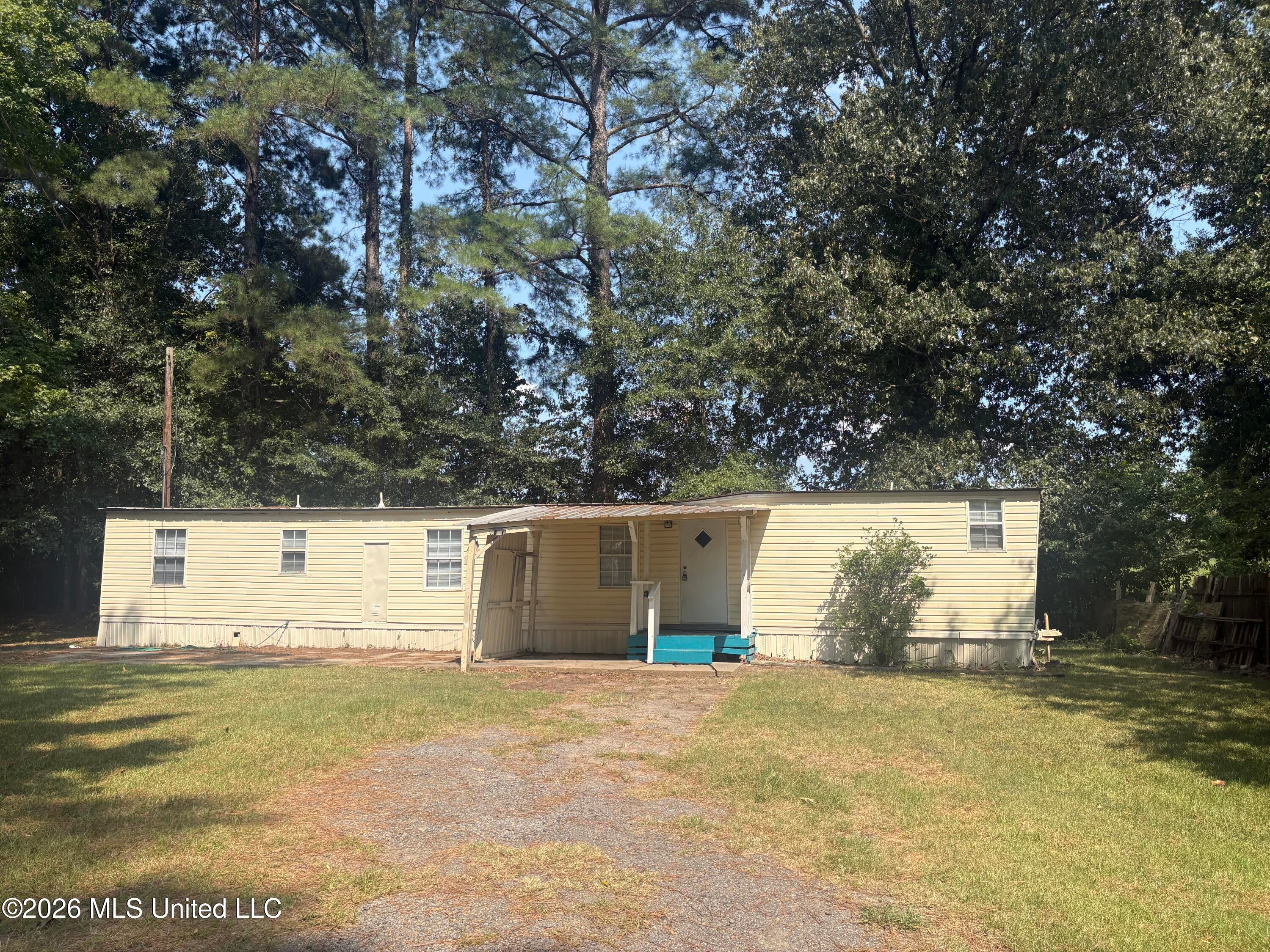 316 Lake Harbor Road — photo