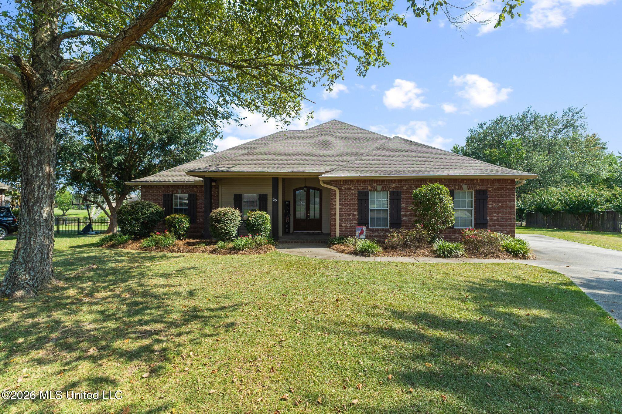 25 Lakeland Circle — photo