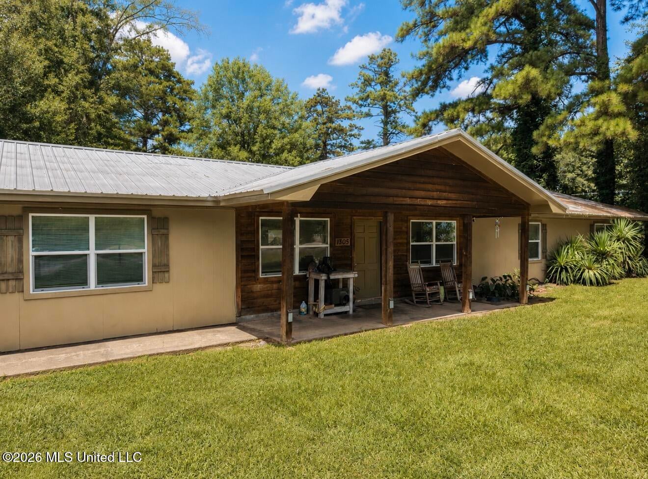 1305 Muse Road — photo