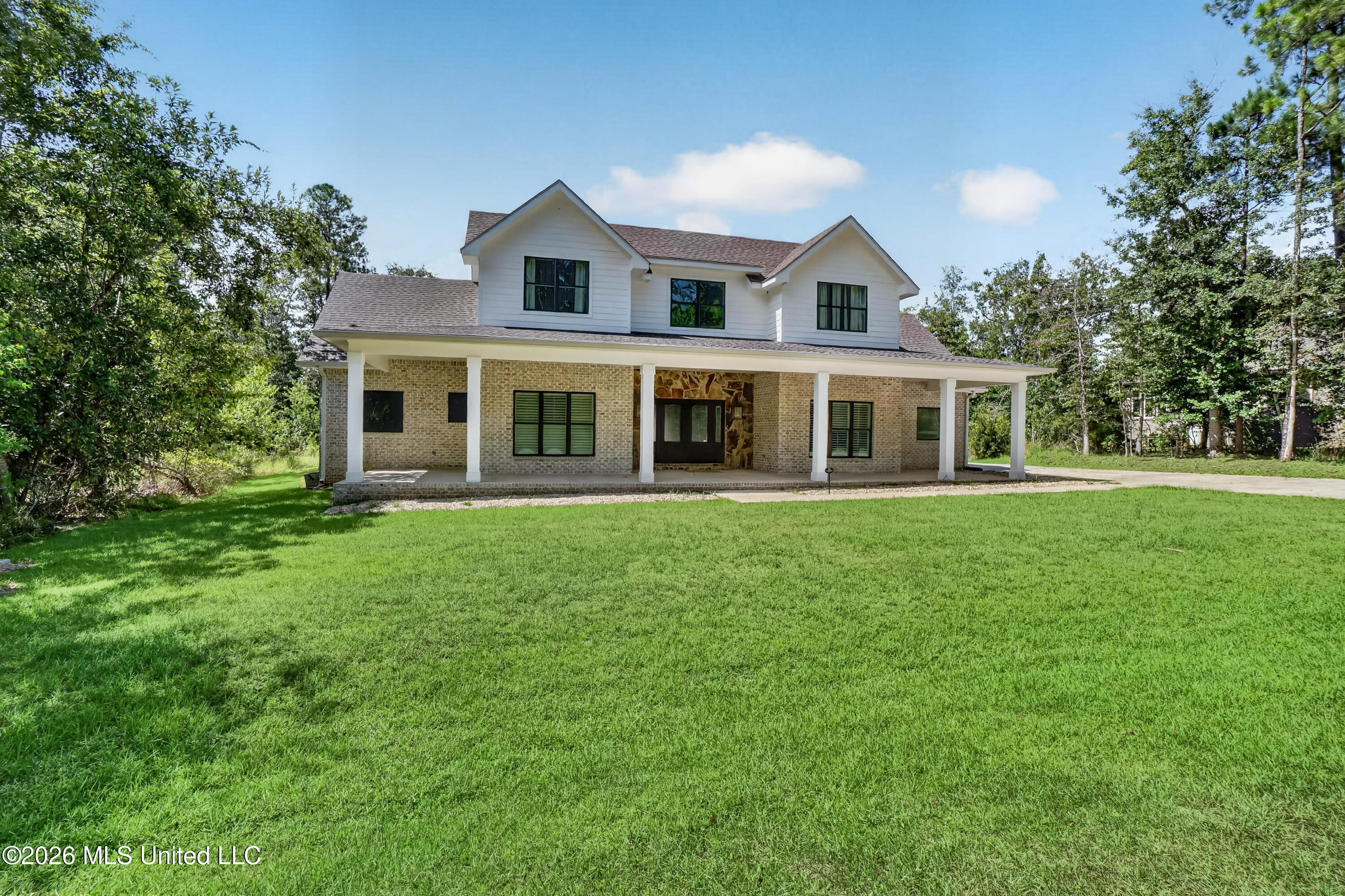 758 Turnberry Drive — photo