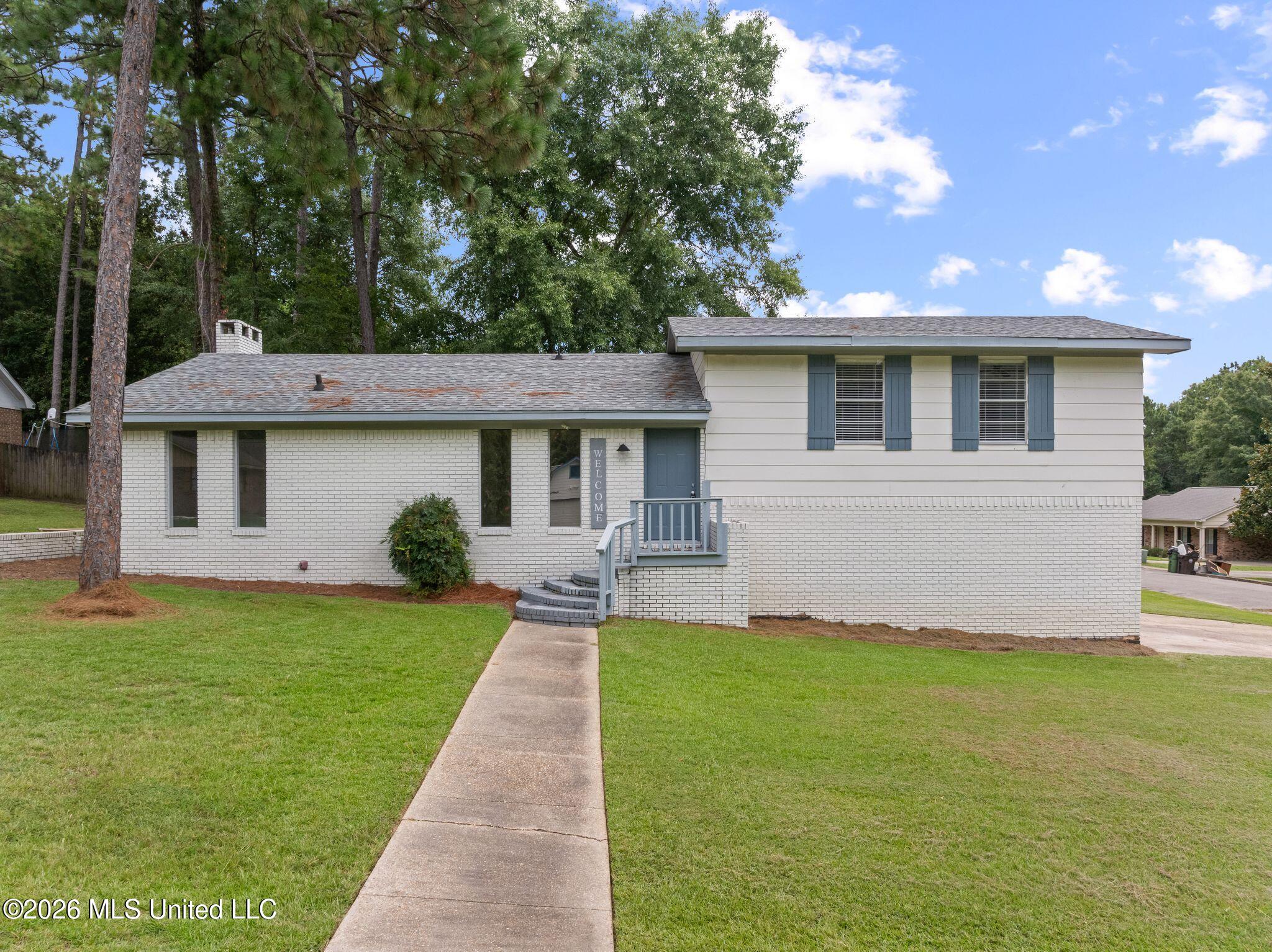 44 Sharmont Drive — photo
