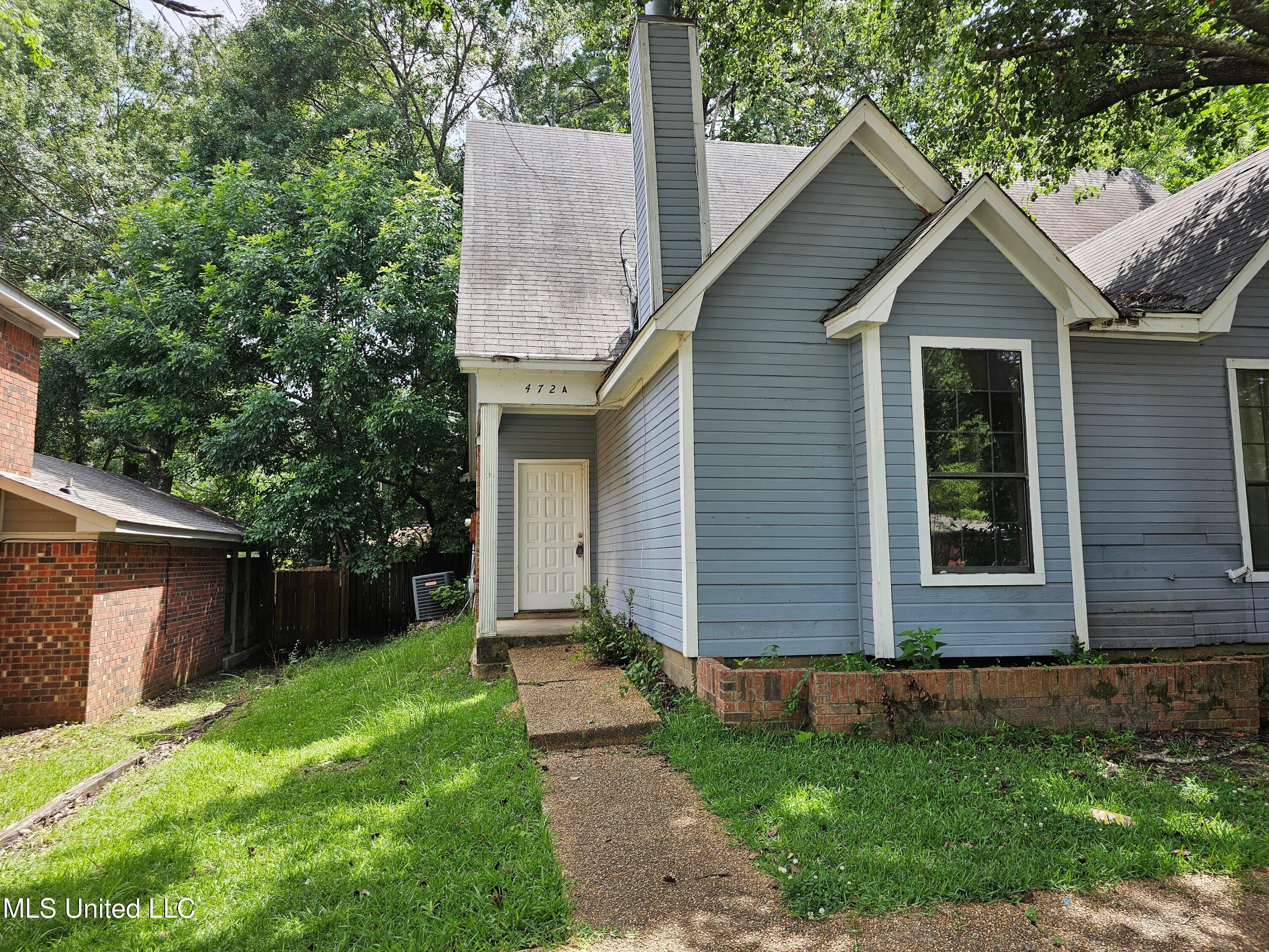 472 Brendalwood Drive — photo