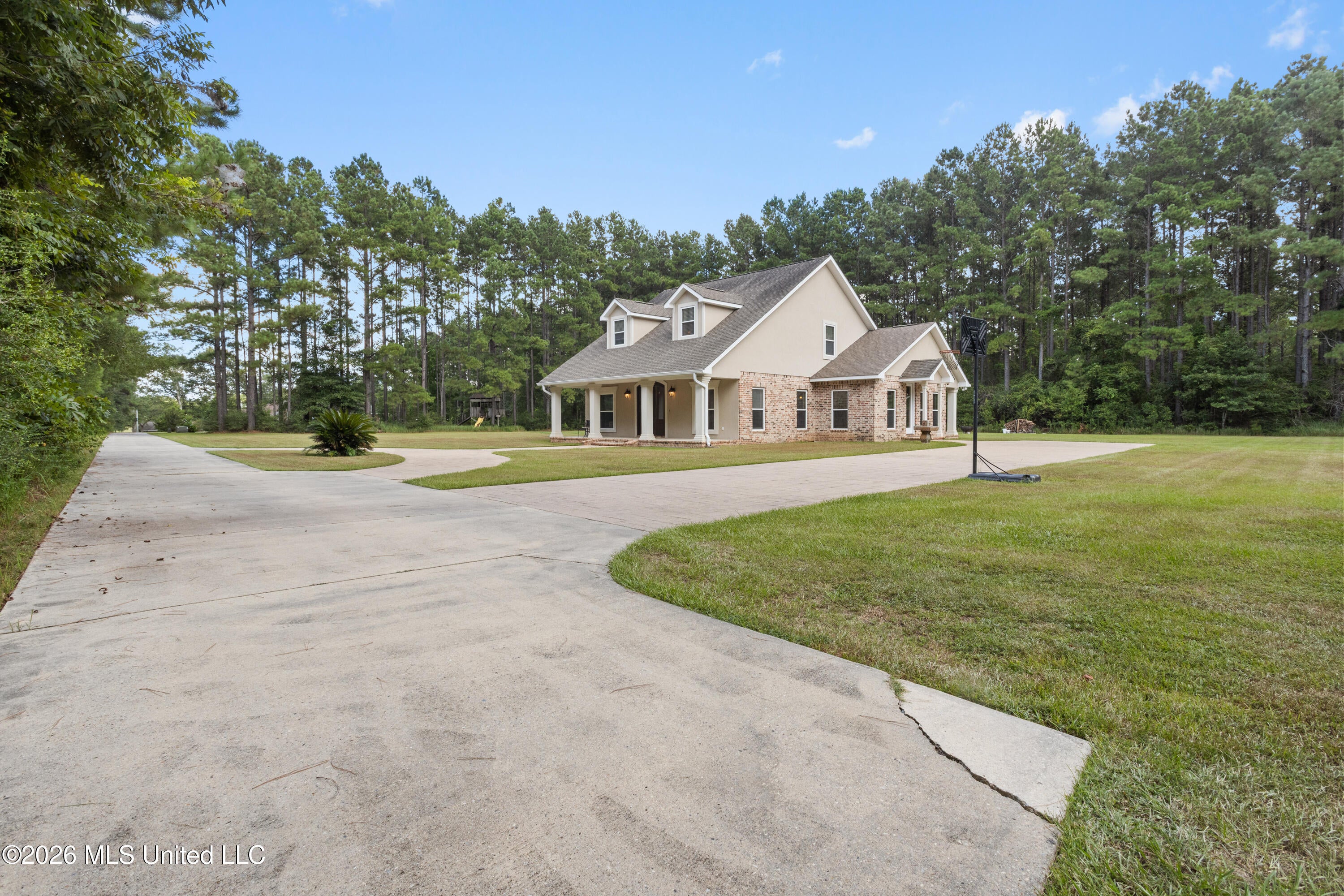 22345 Blackwell Farm Road — photo