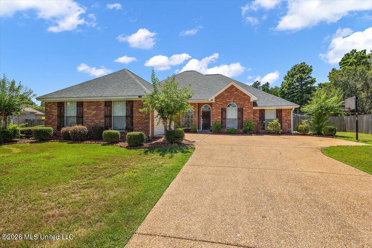 153 Stratford Drive — photo