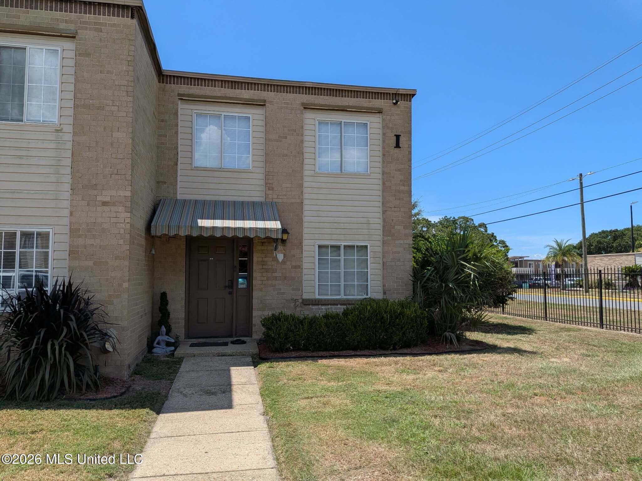 245 MC Donnell Avenue #166 — photo