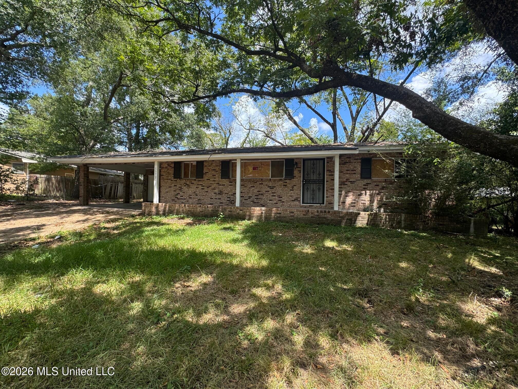 1572 E Mcdowell Road — photo