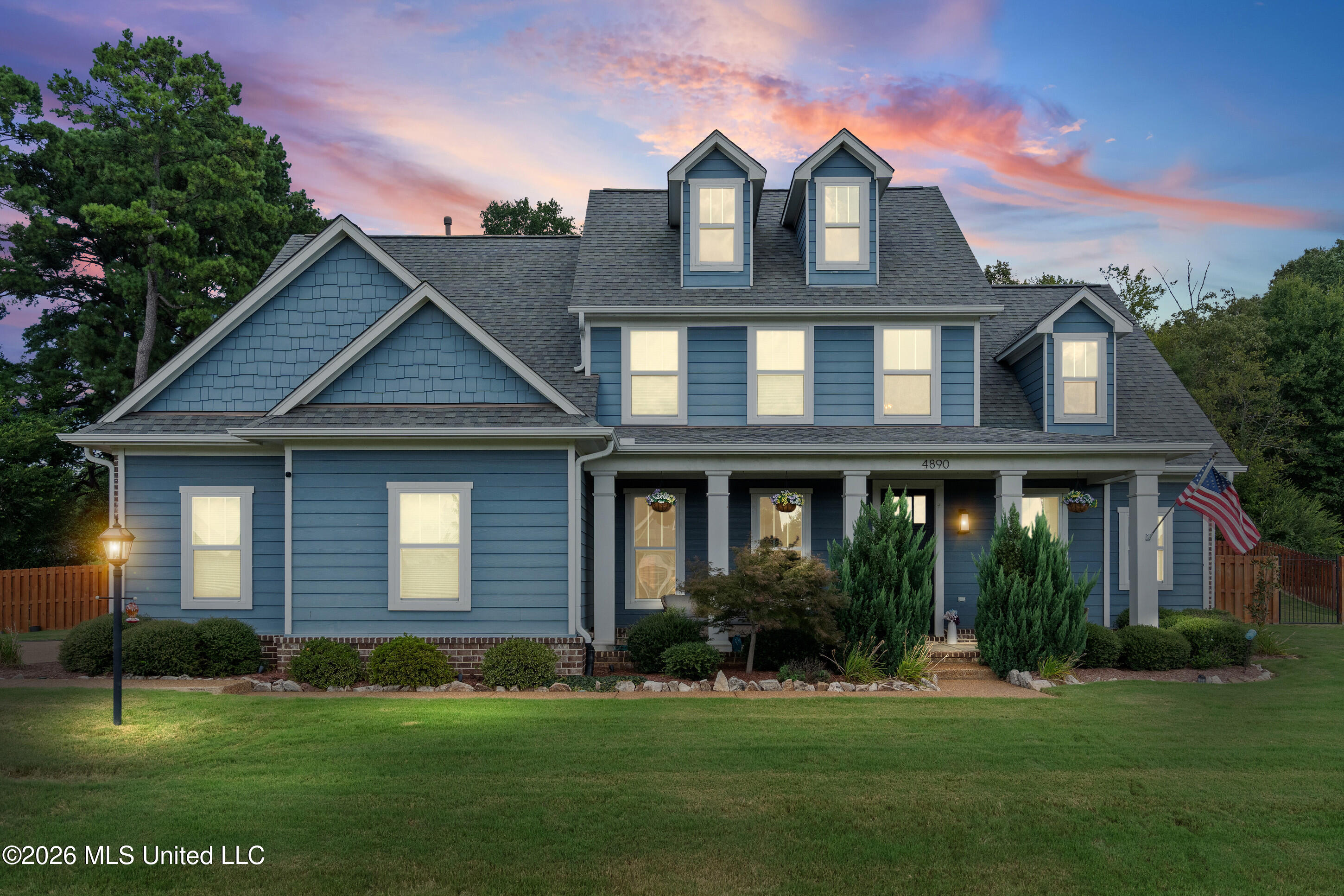 4890 Pleasant Breeze Drive — photo