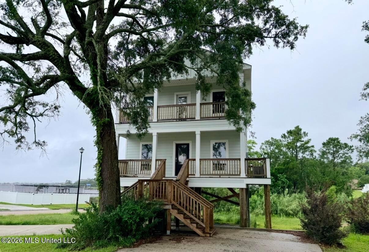 759 Baybreeze Drive — photo