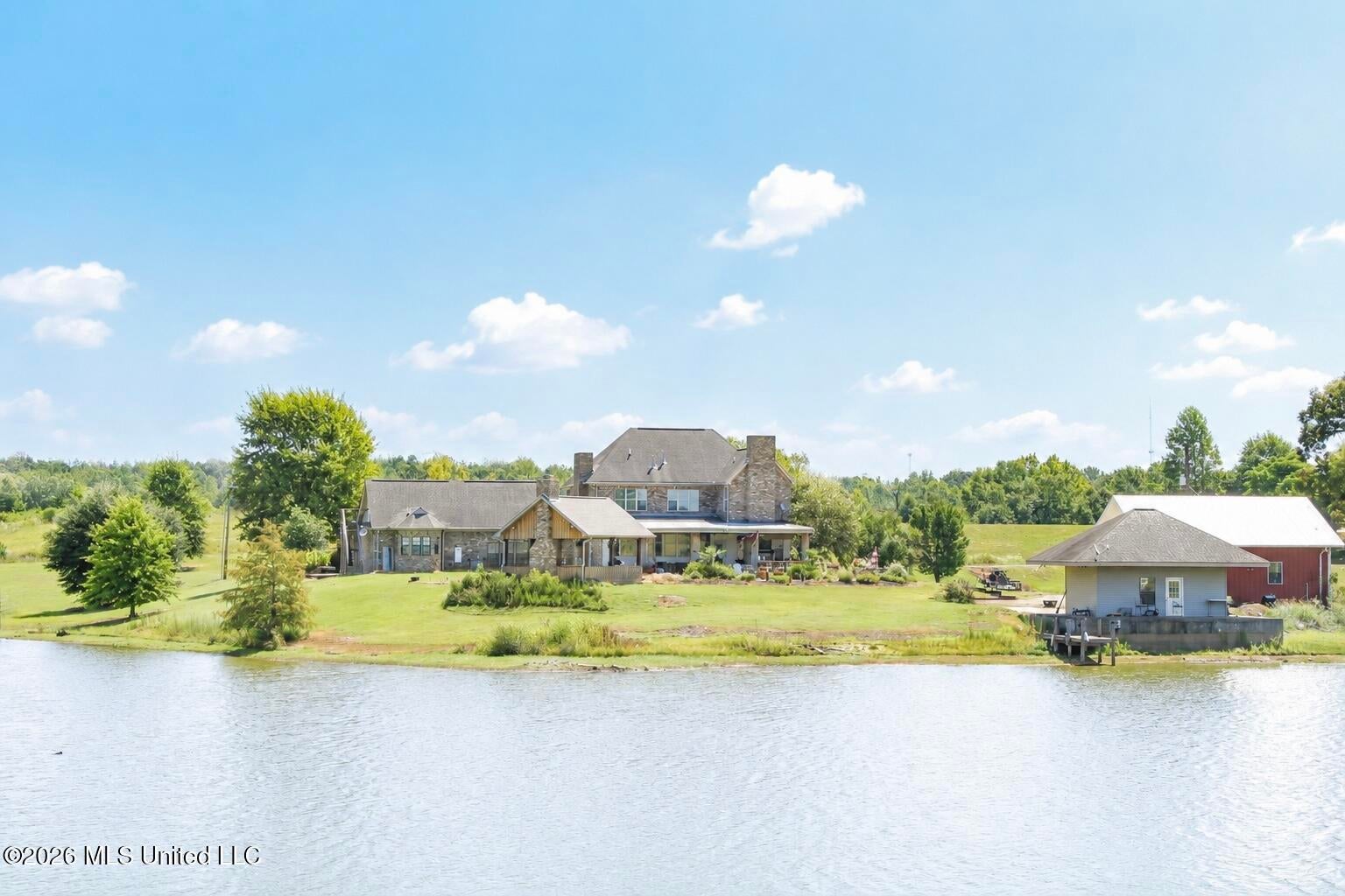 1037 Wellington Ridge Drive — photo