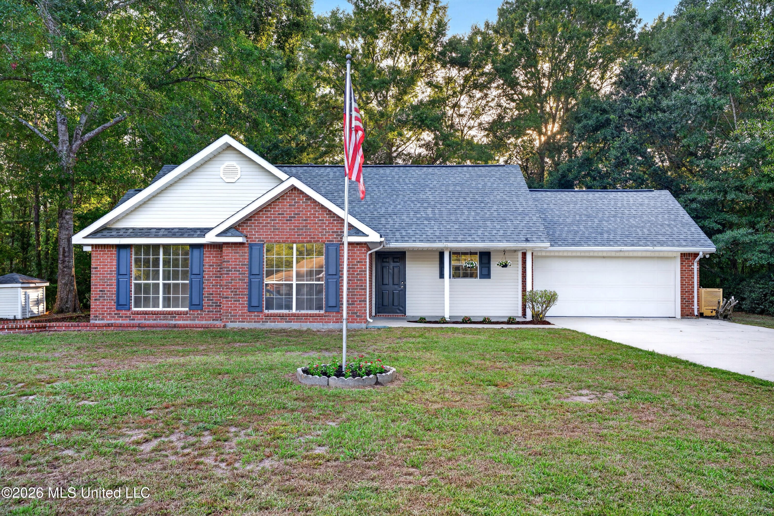 23 Ridge Crest Drive — photo