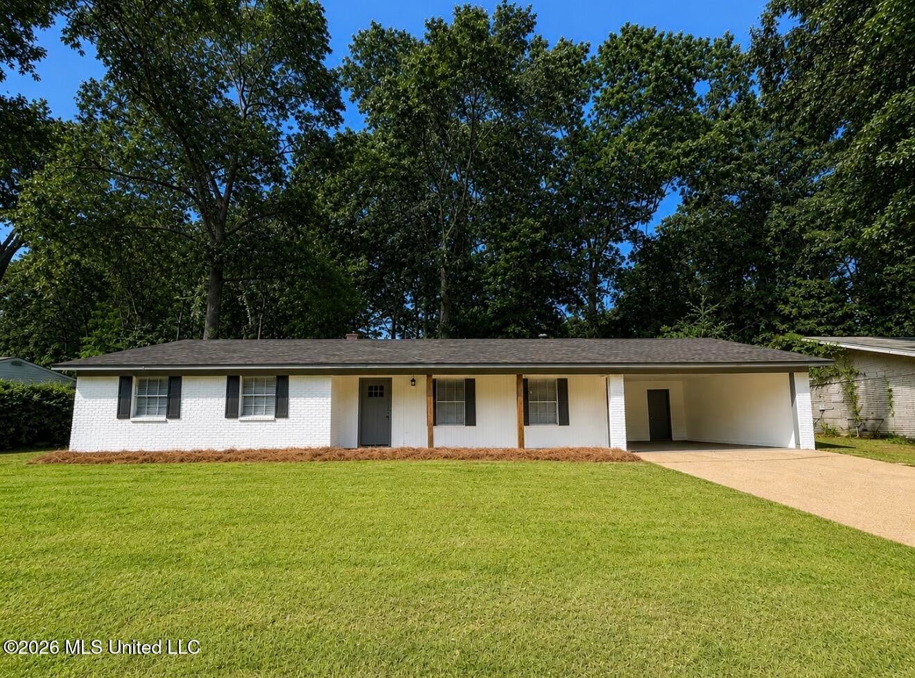 1016 Tanglewood Drive — photo