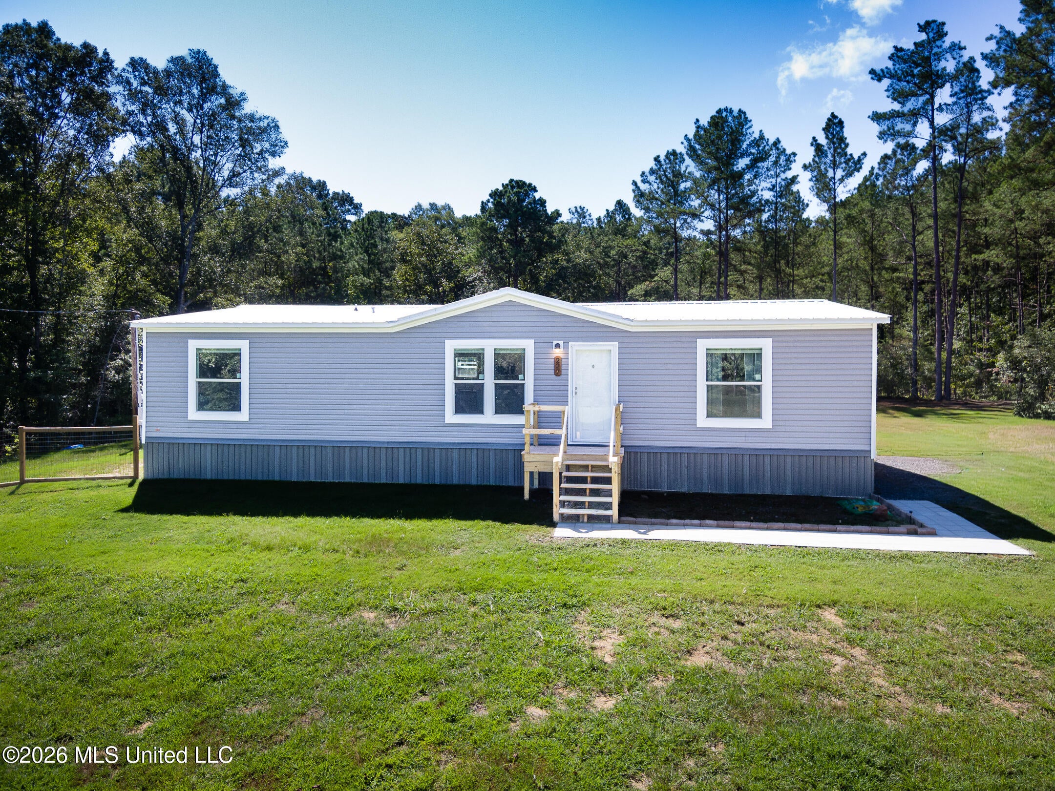 227 Pickering — photo
