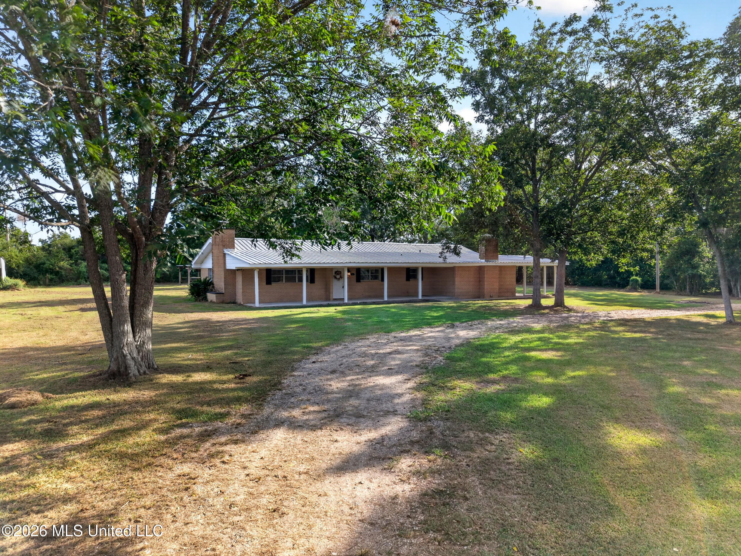 340 W Union Road — photo