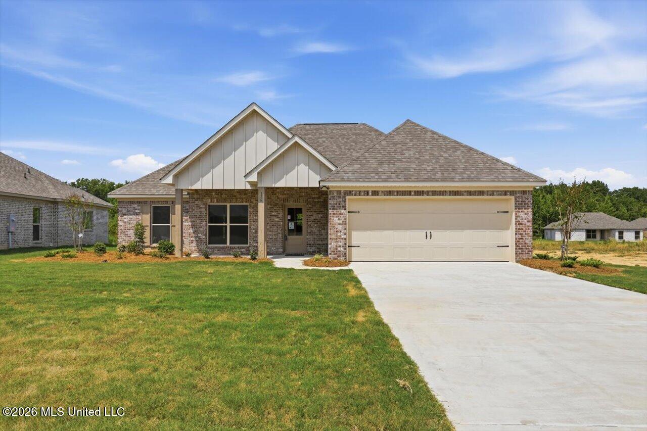 116 Newport Drive — photo