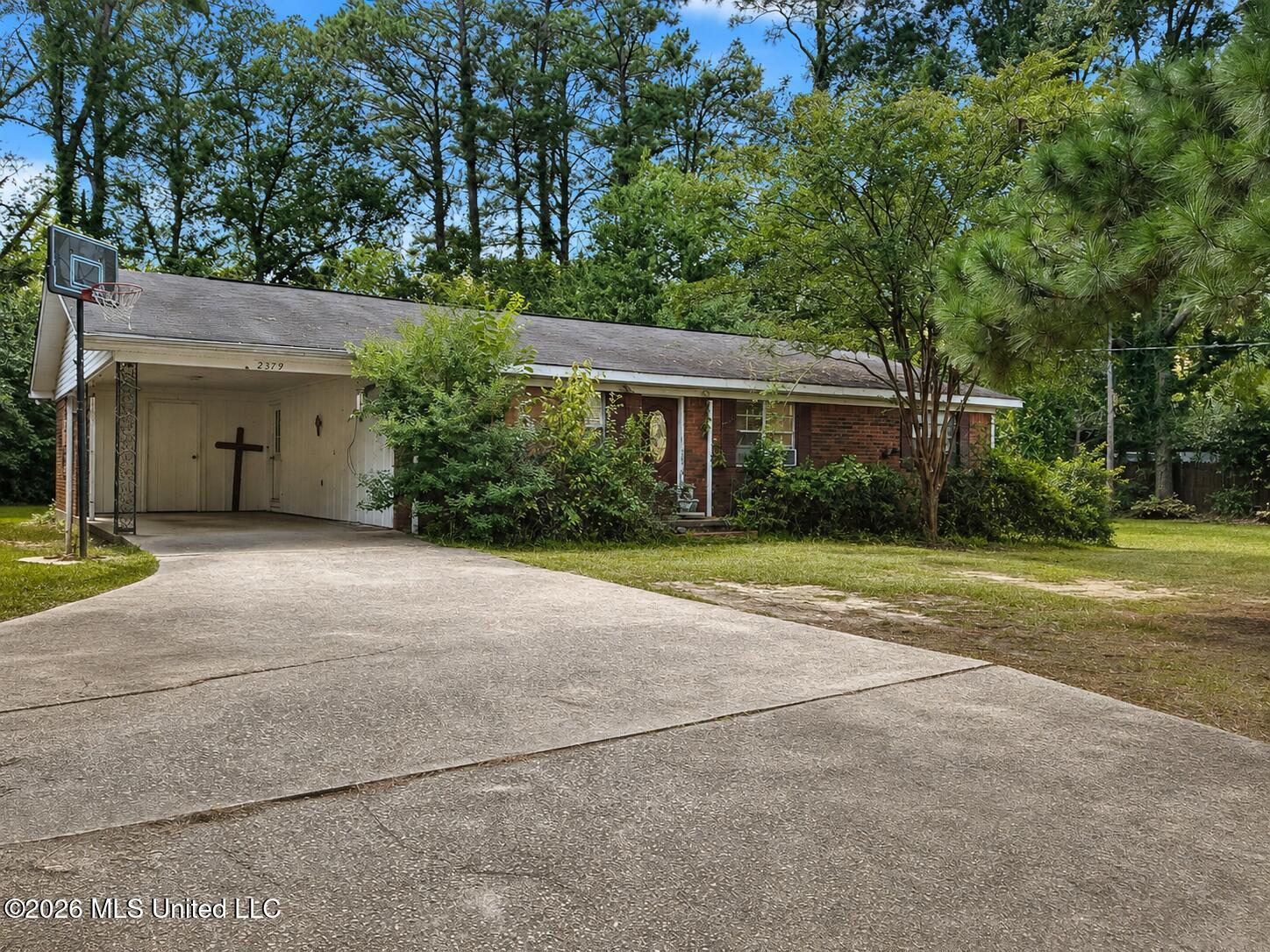 2379 Carrollton Road — photo