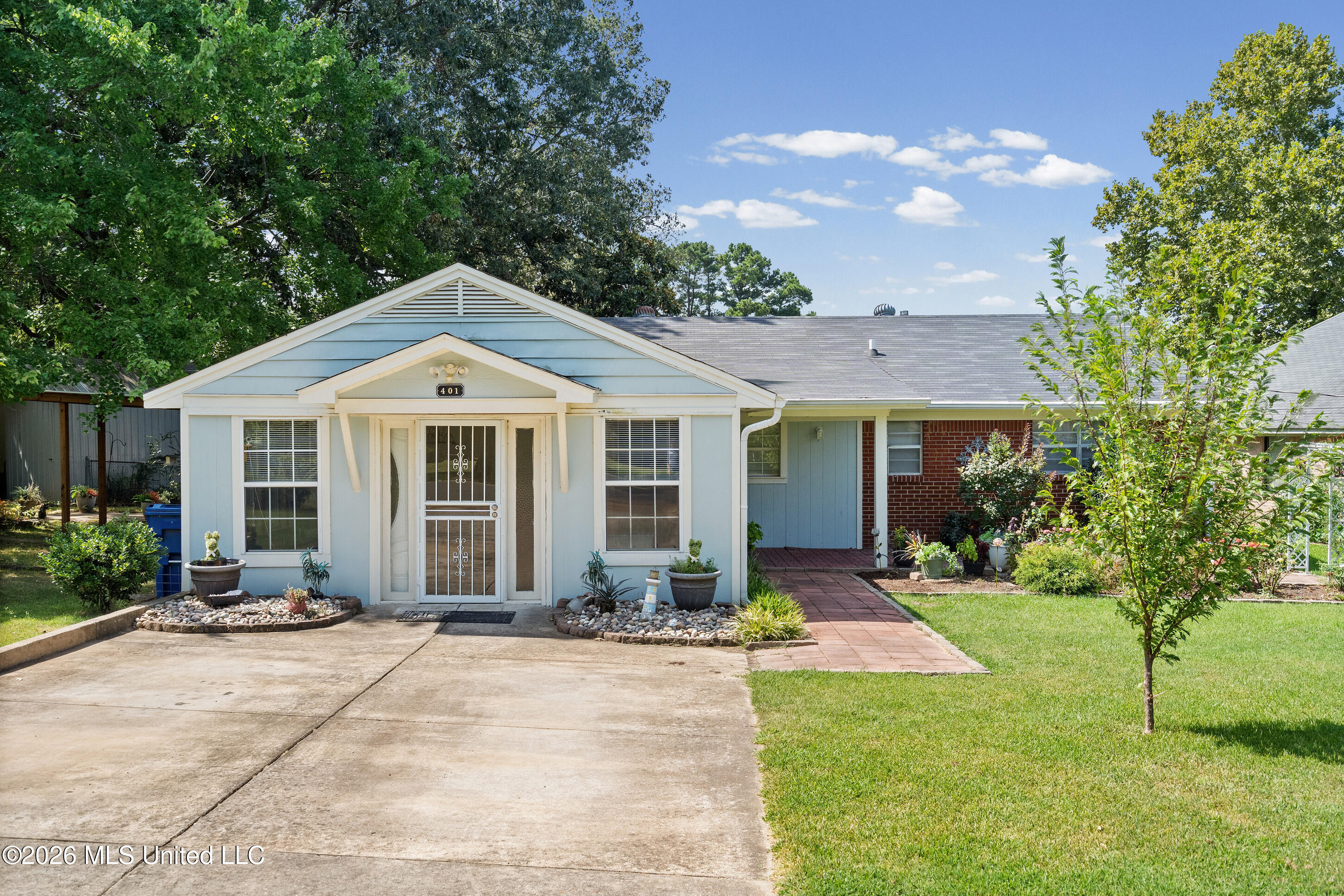 401 Black Bear Cove, Hernando, MS 38632 — photo 2