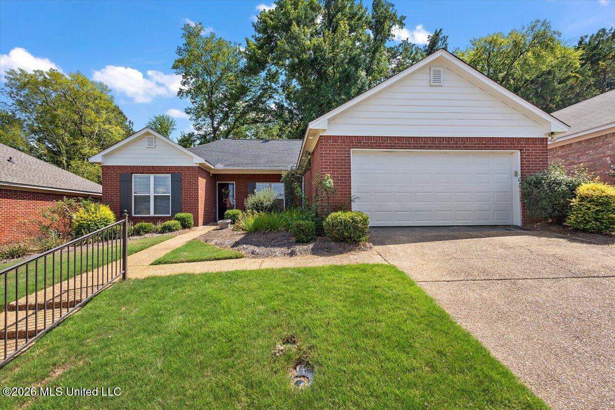 2003 Rolling Hill Drive — photo