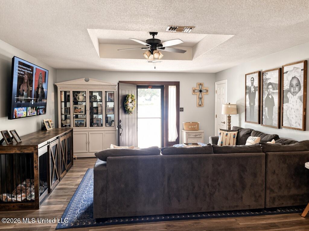 301 Ridgeview Drive, Carriere, MS 39426 — photo 2