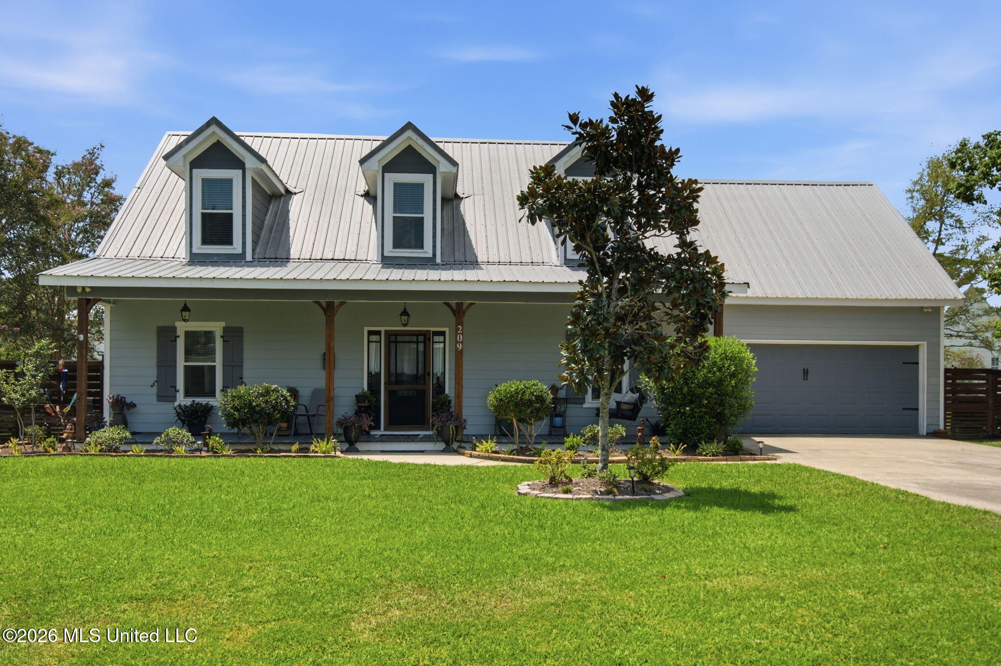 209 Blue Heron Cove — photo