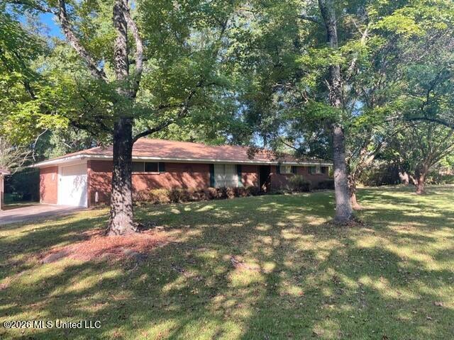 701 Memory Lane — photo
