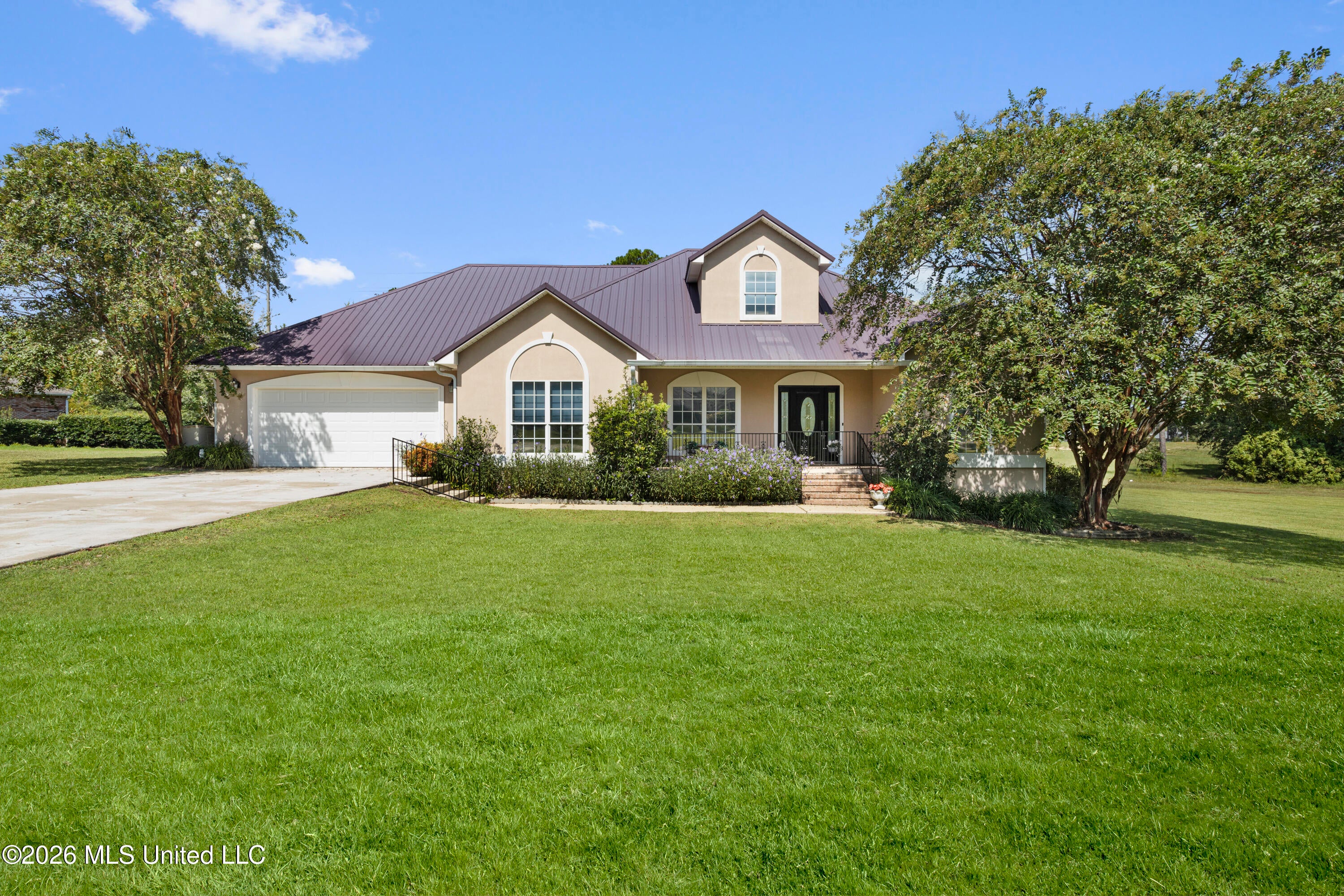 17433 Dogwood Hills Drive — photo