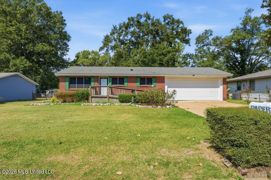 407 Gatewood Drive — photo