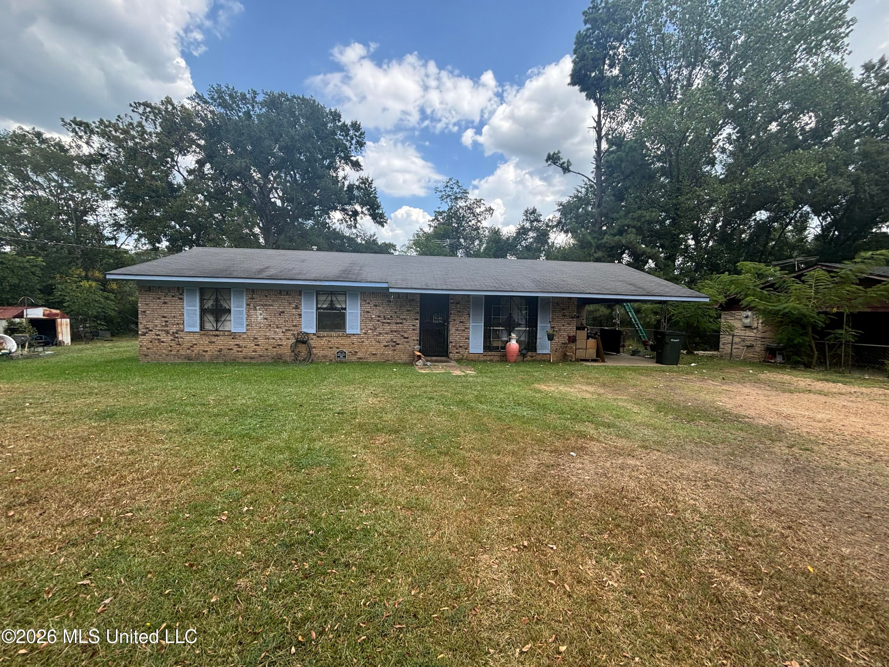 110 Morgan Lane — photo