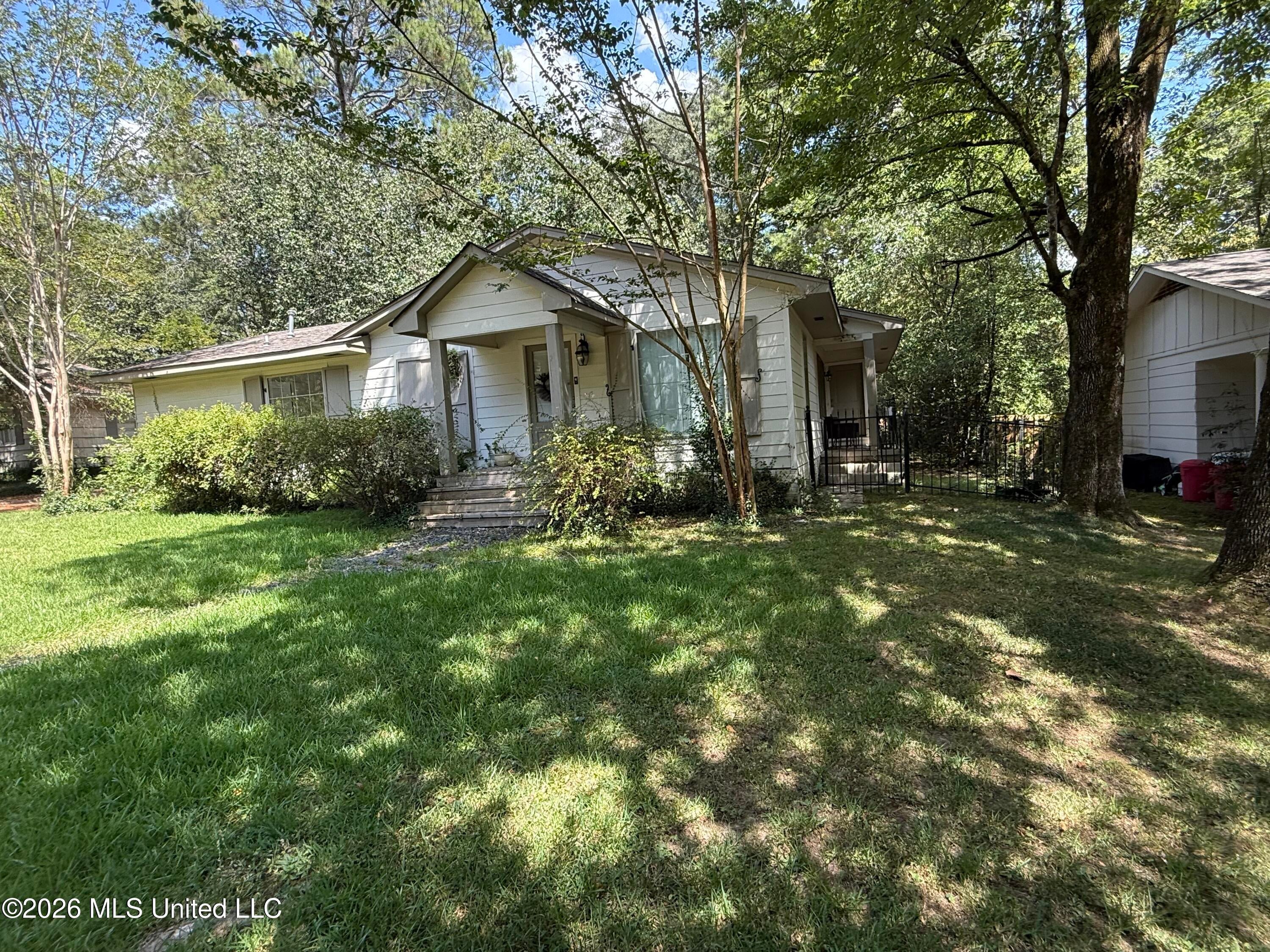 4318 Dunn Street — photo