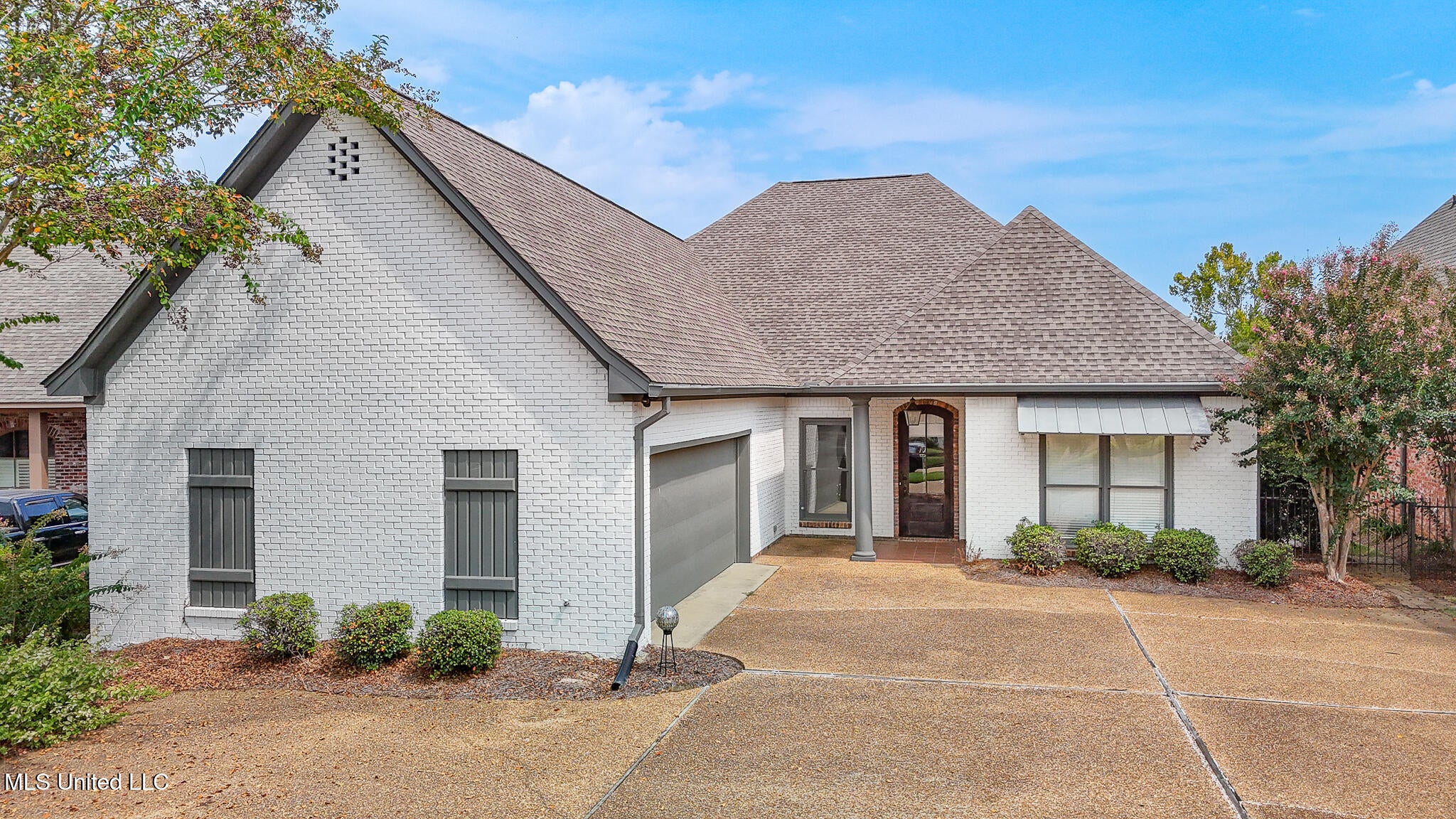 131 Southampton Circle — photo