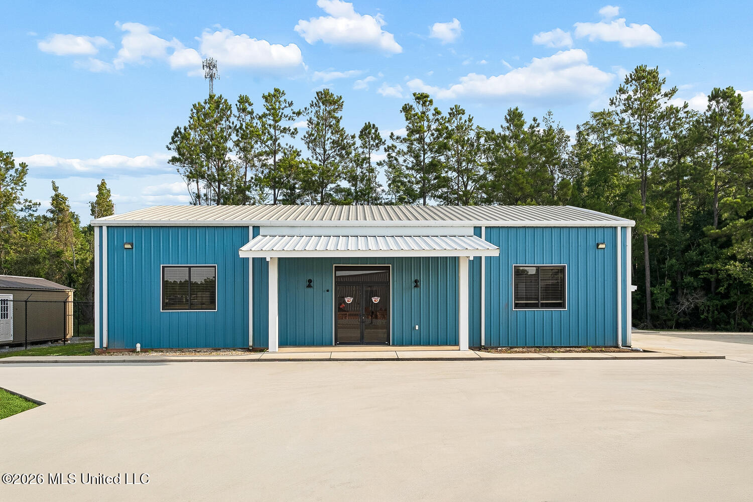 106 Haydon Oaks Drive — photo