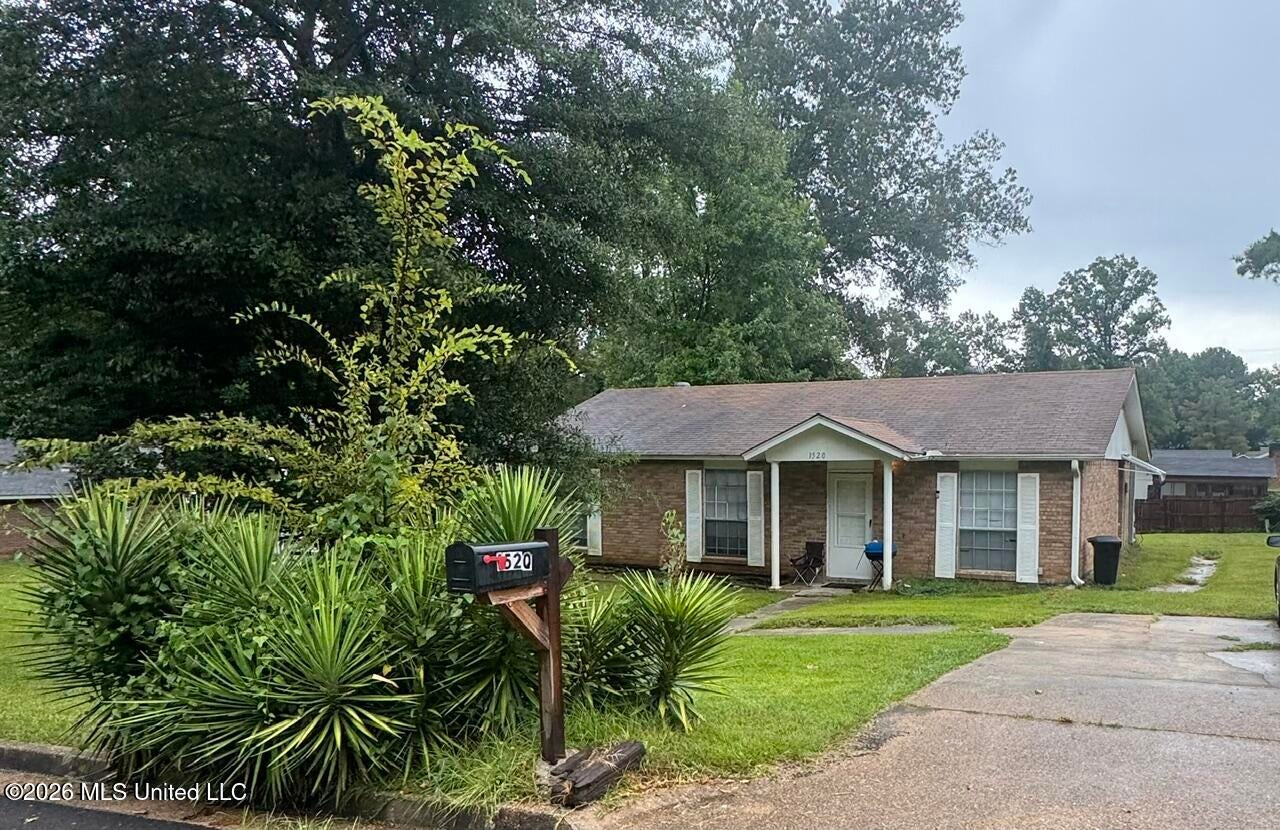 1520 Cedar Pine Drive — photo
